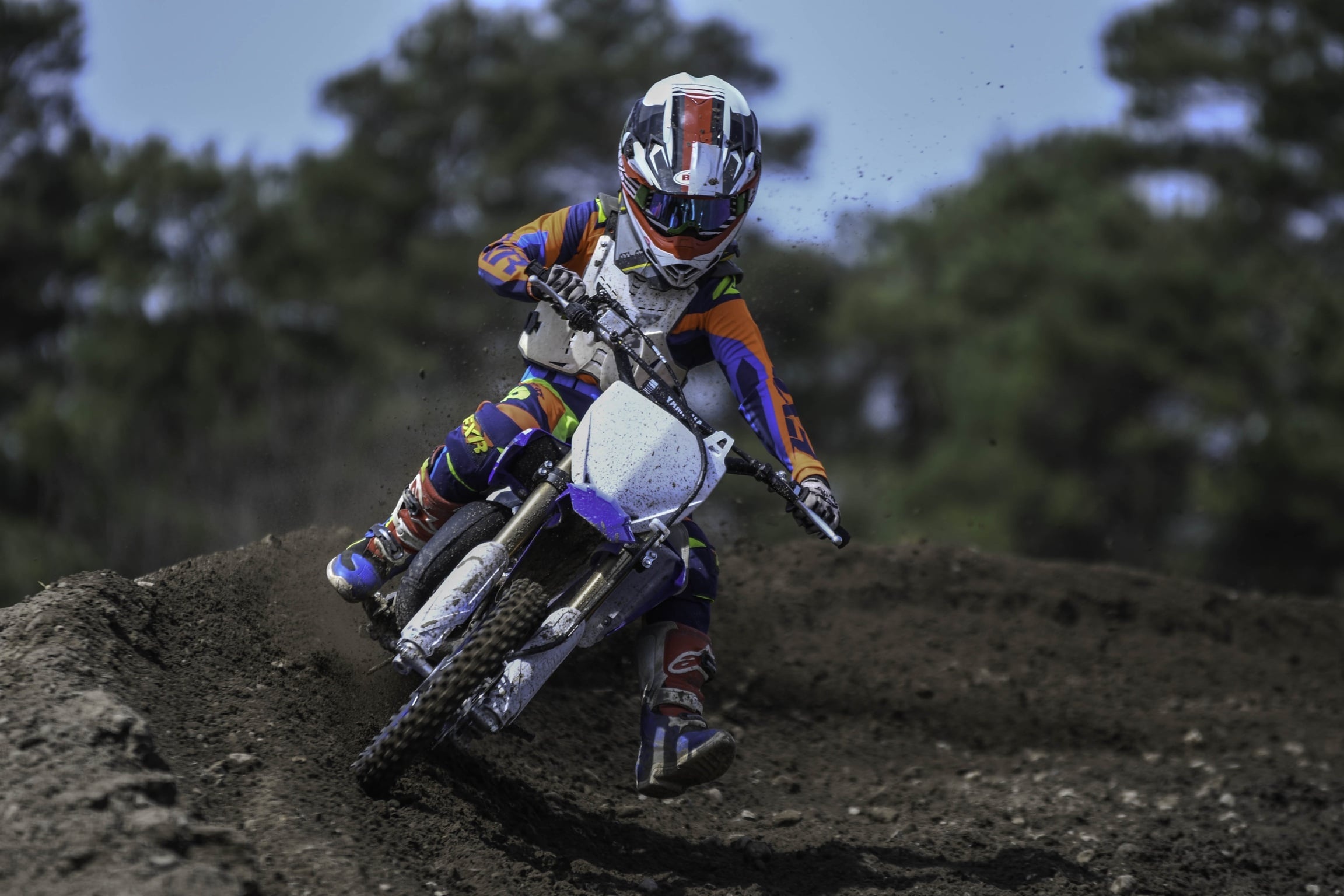 Yamaha YZ65, Motocross performance magazine, First ride experience, 2018 model, 2310x1540 HD Desktop