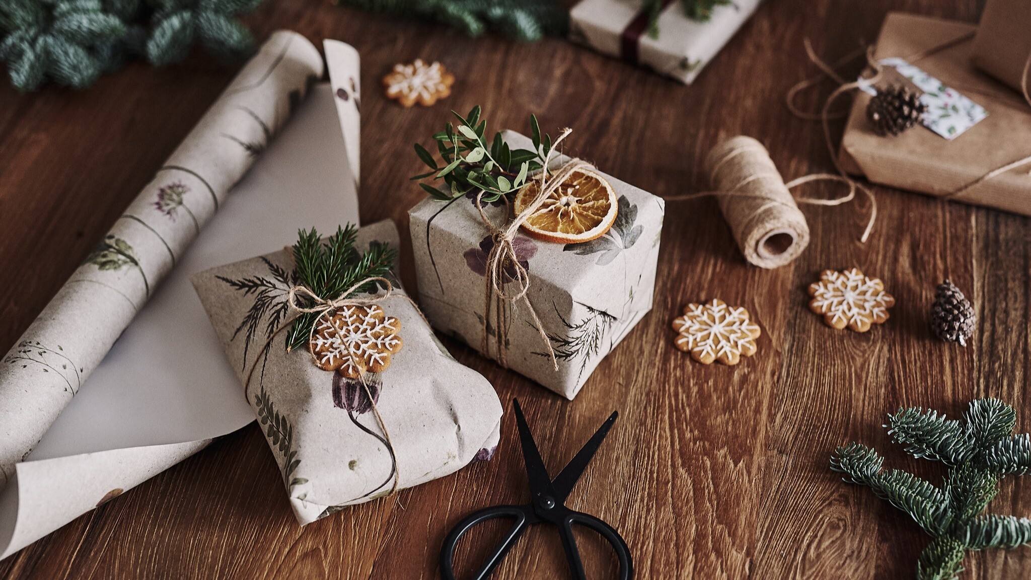 Eco-friendly, Gift wrapping ideas, Nordicnest, 2050x1160 HD Desktop