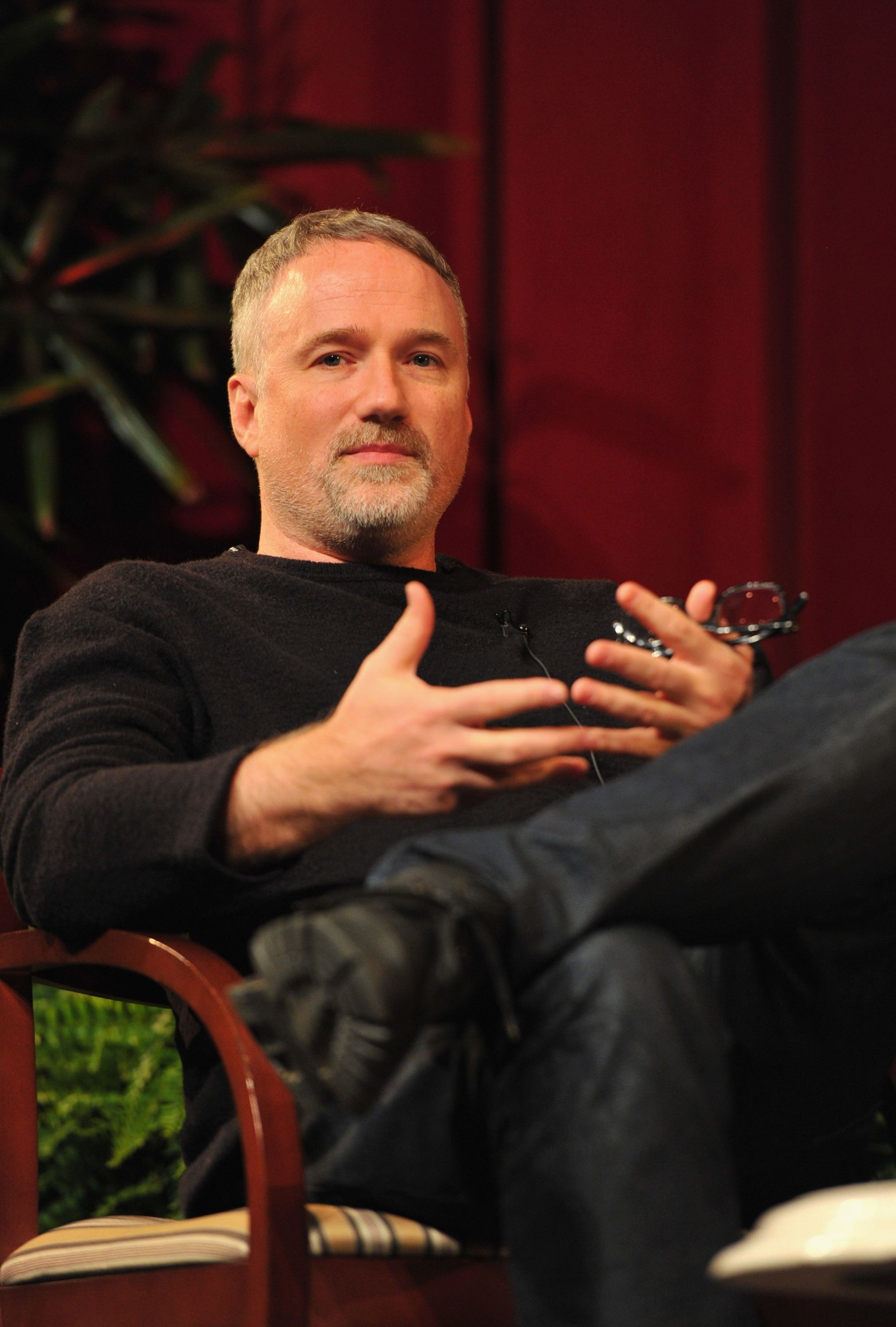 David Fincher, Hollywood likes, 2030x3000 HD Phone