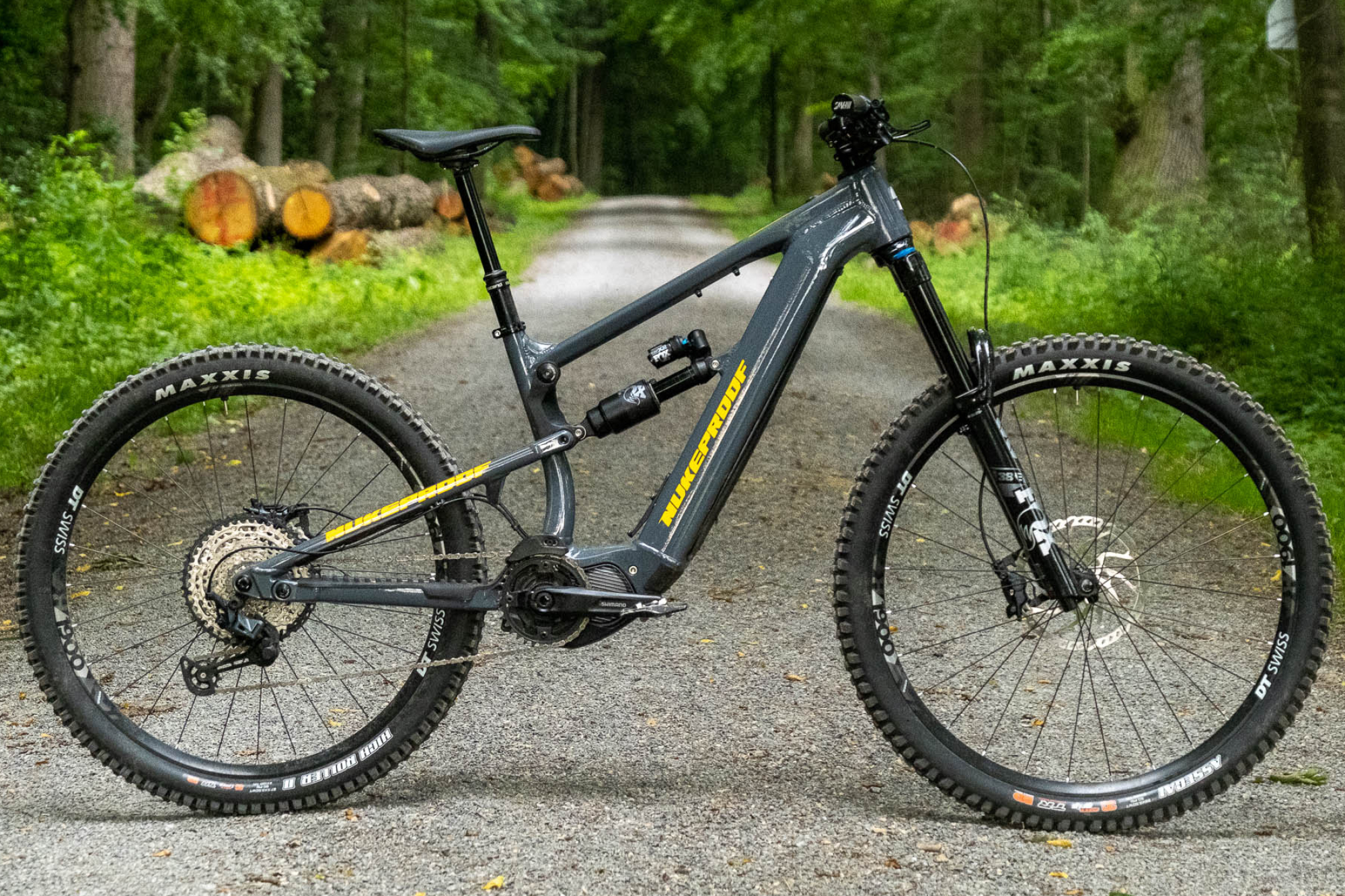 Megawatt 297 Elite, Nukeproof Bikes Wallpaper, 2000x1340 HD Desktop