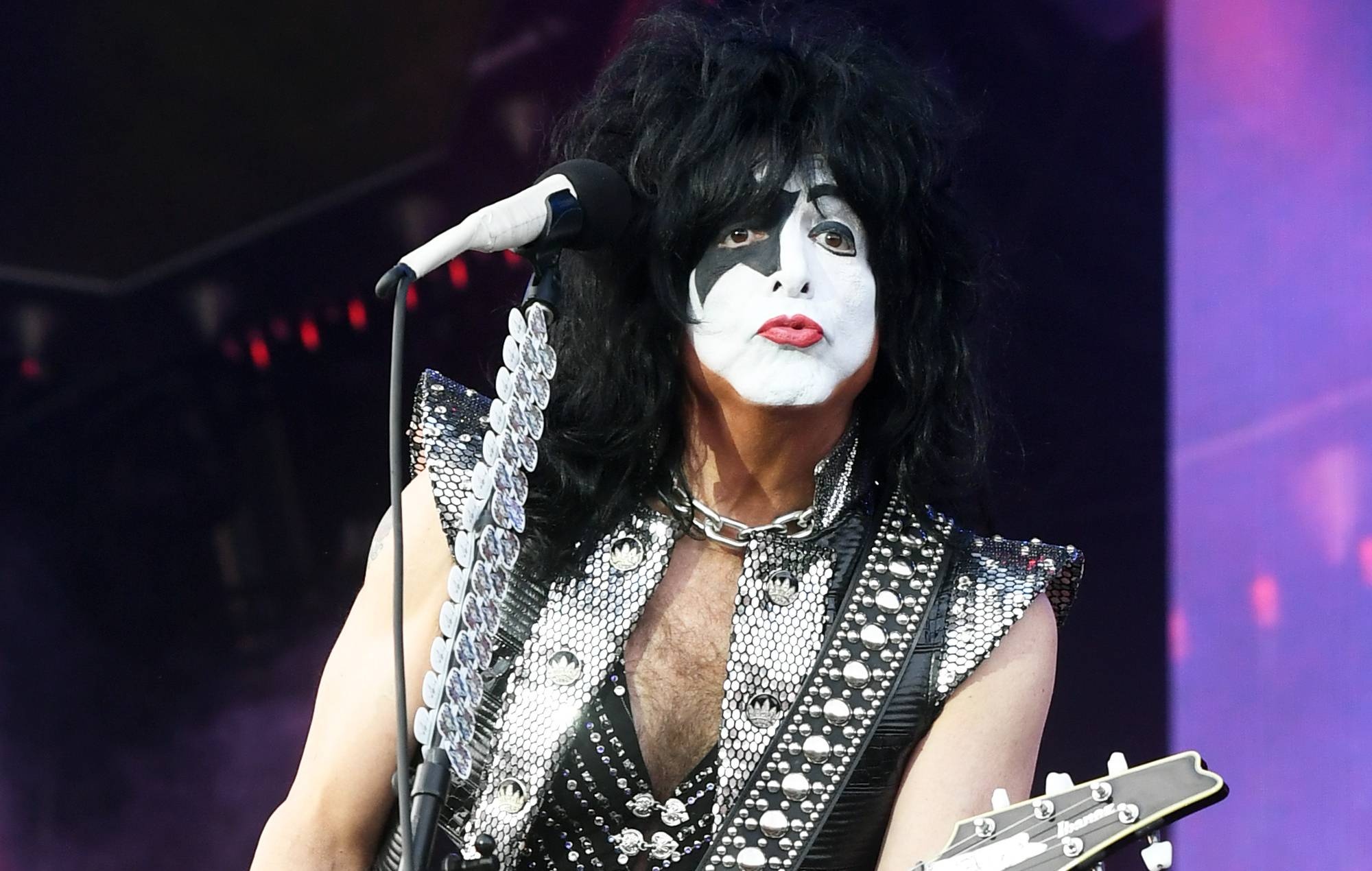 Paul Stanley, Covid-19 positive, Testing positive, Health update, 2000x1270 HD Desktop