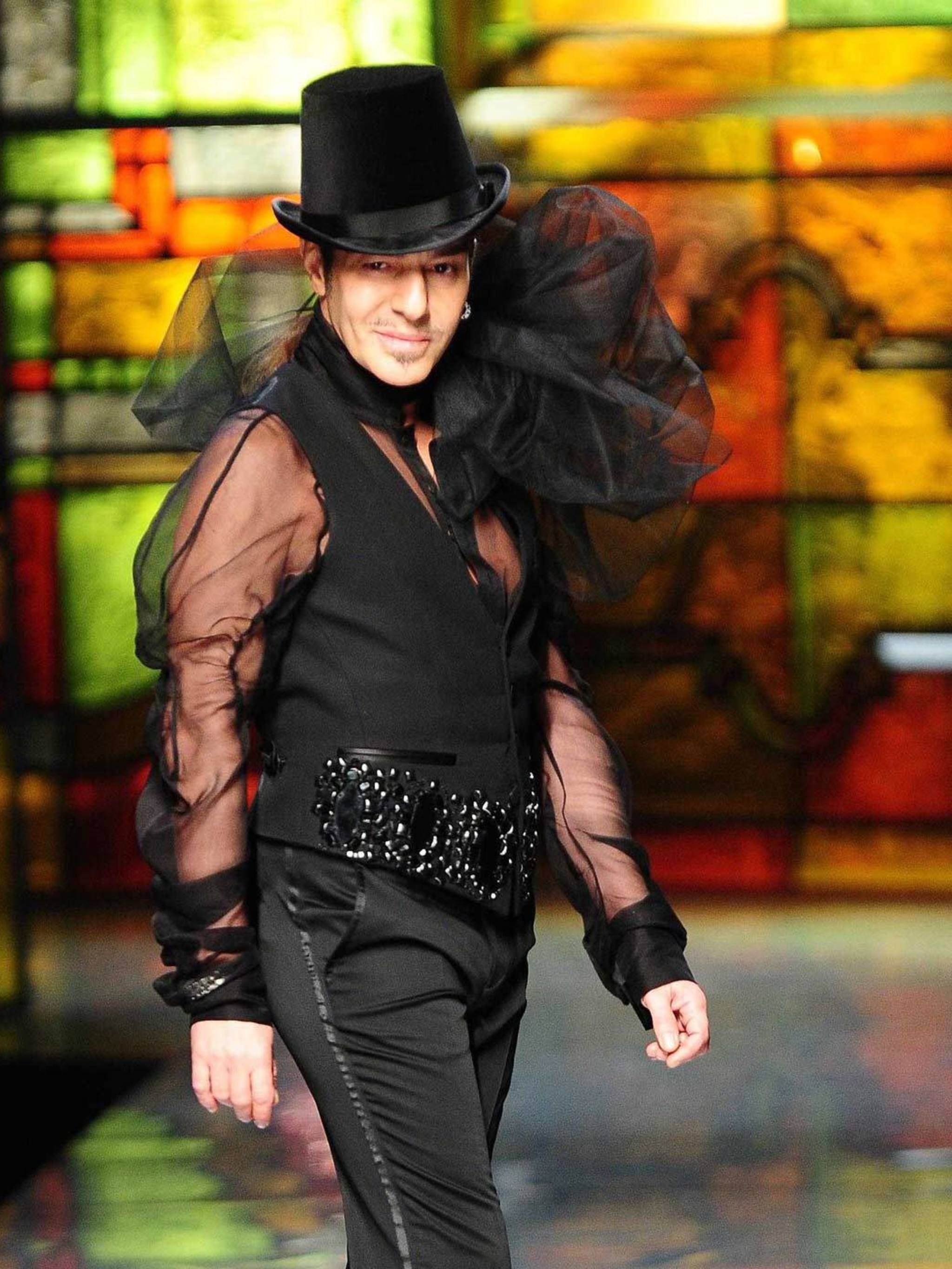 John Galliano, Fashion speaks, Galliano's words, Fashion industry, 2050x2730 HD Phone