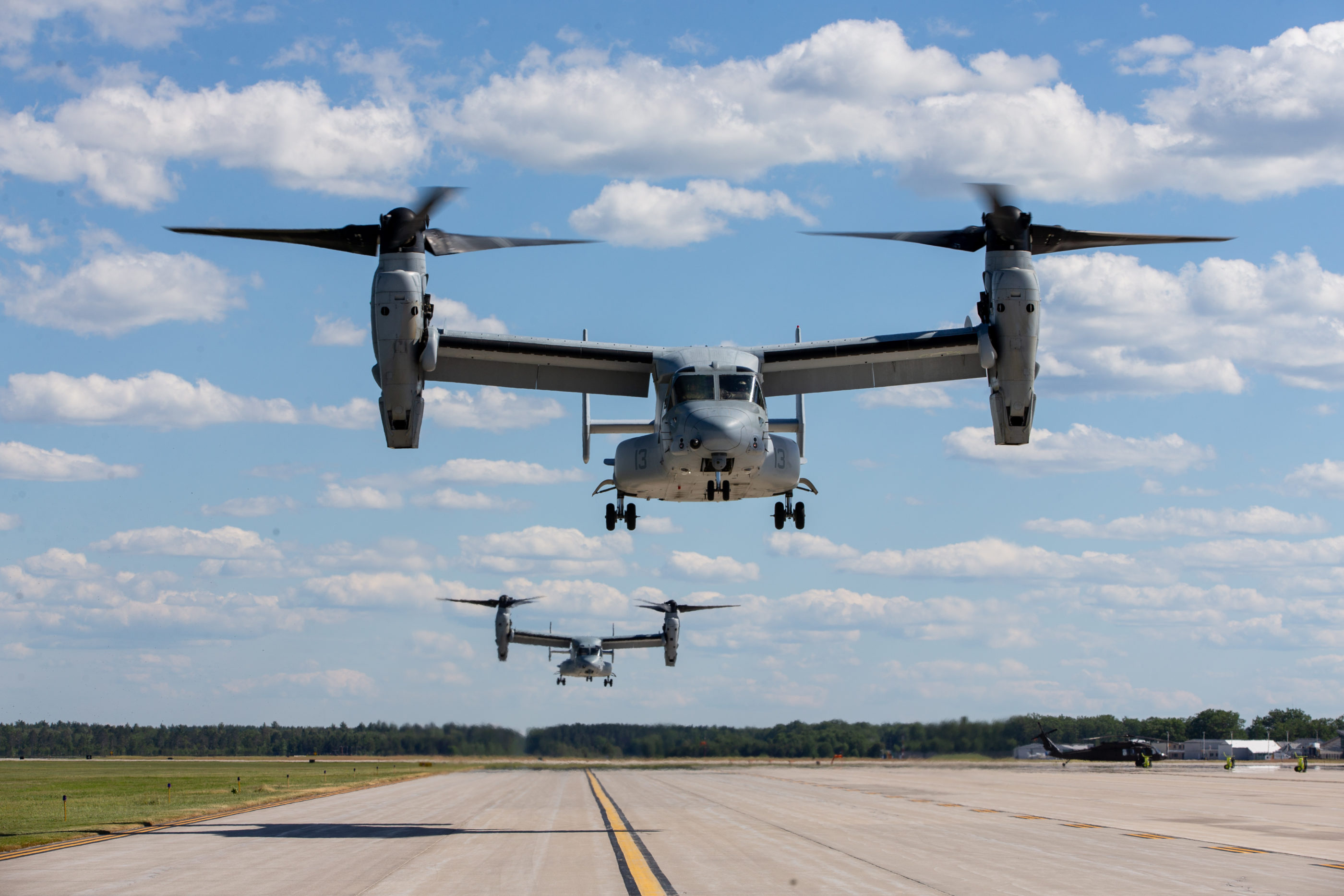 V-22 Osprey, MV-22 Ospreys, Vertical mag, Indonesia, 2800x1870 HD Desktop