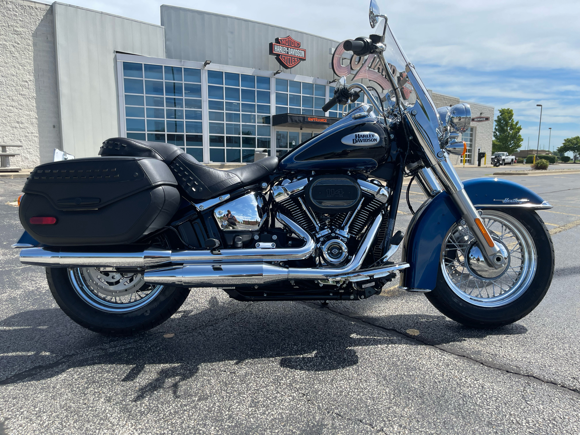 Harley-Davidson Heritage Classic 114, Reef Blue Vivid Black, Forsyth IL Dealer, Auto, 1920x1440 HD Desktop