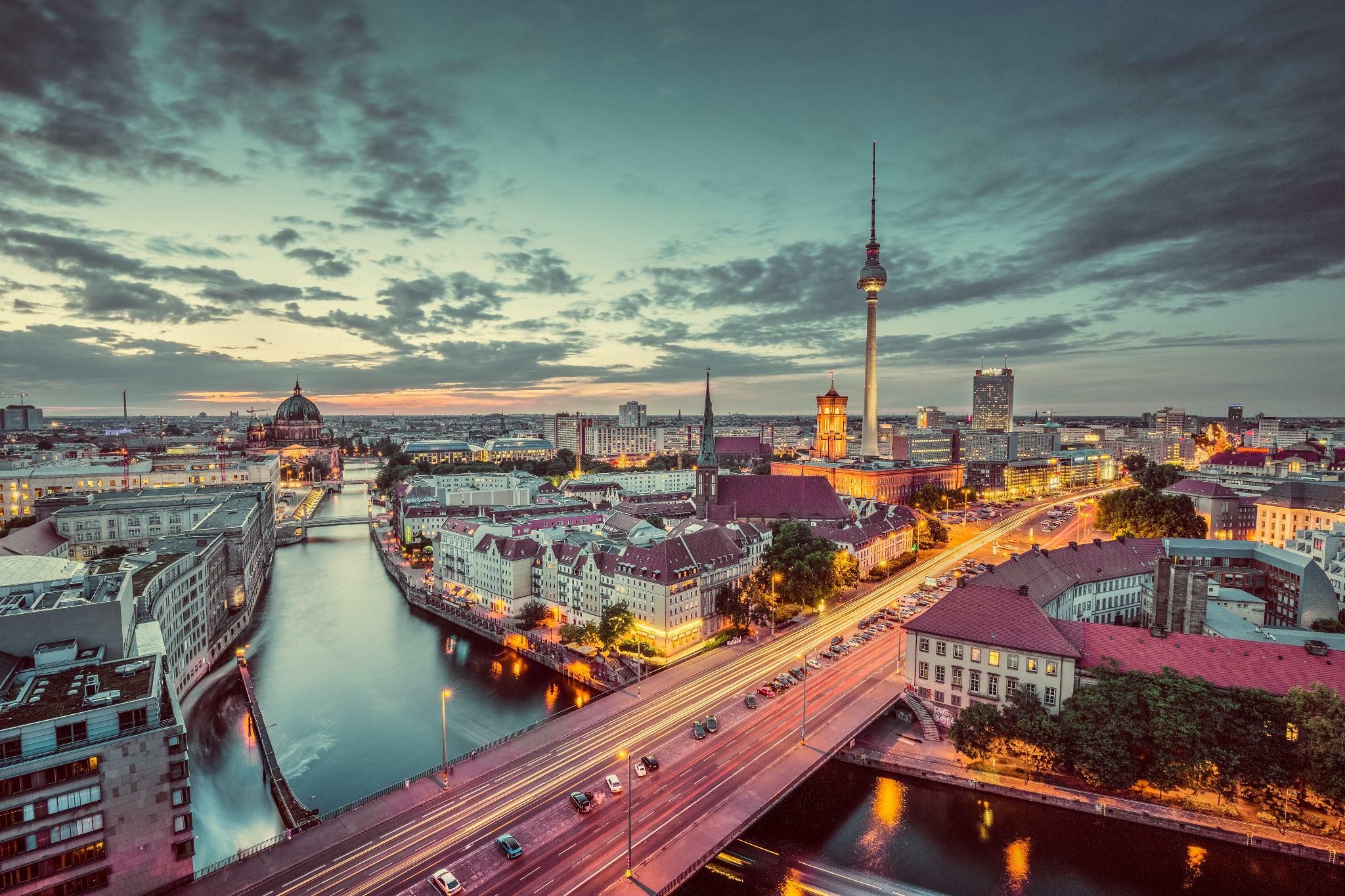 Berlin Skyline, Travels, Kleine Maus, Kalter Hund, 2050x1370 HD Desktop