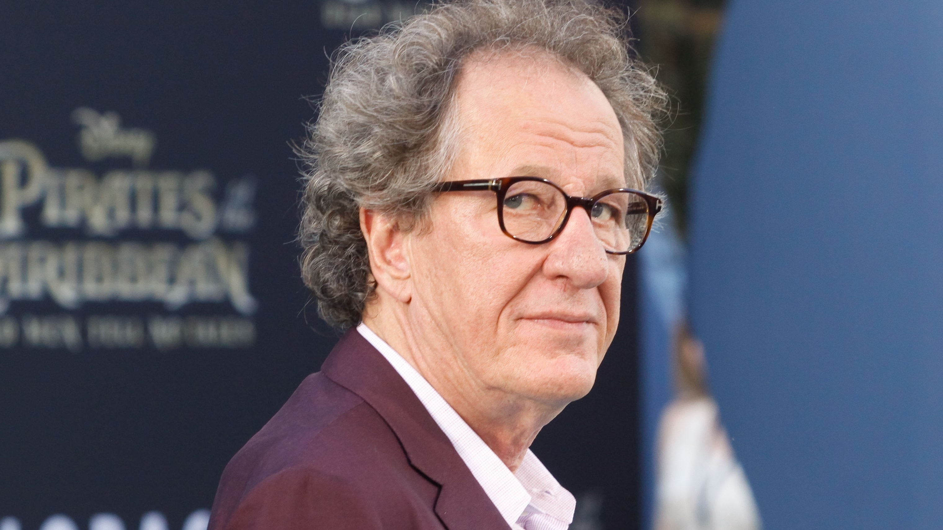 Geoffrey Rush, Fearful character portrayal, Reclusive lifestyle, Psychological impact, 3040x1710 HD Desktop