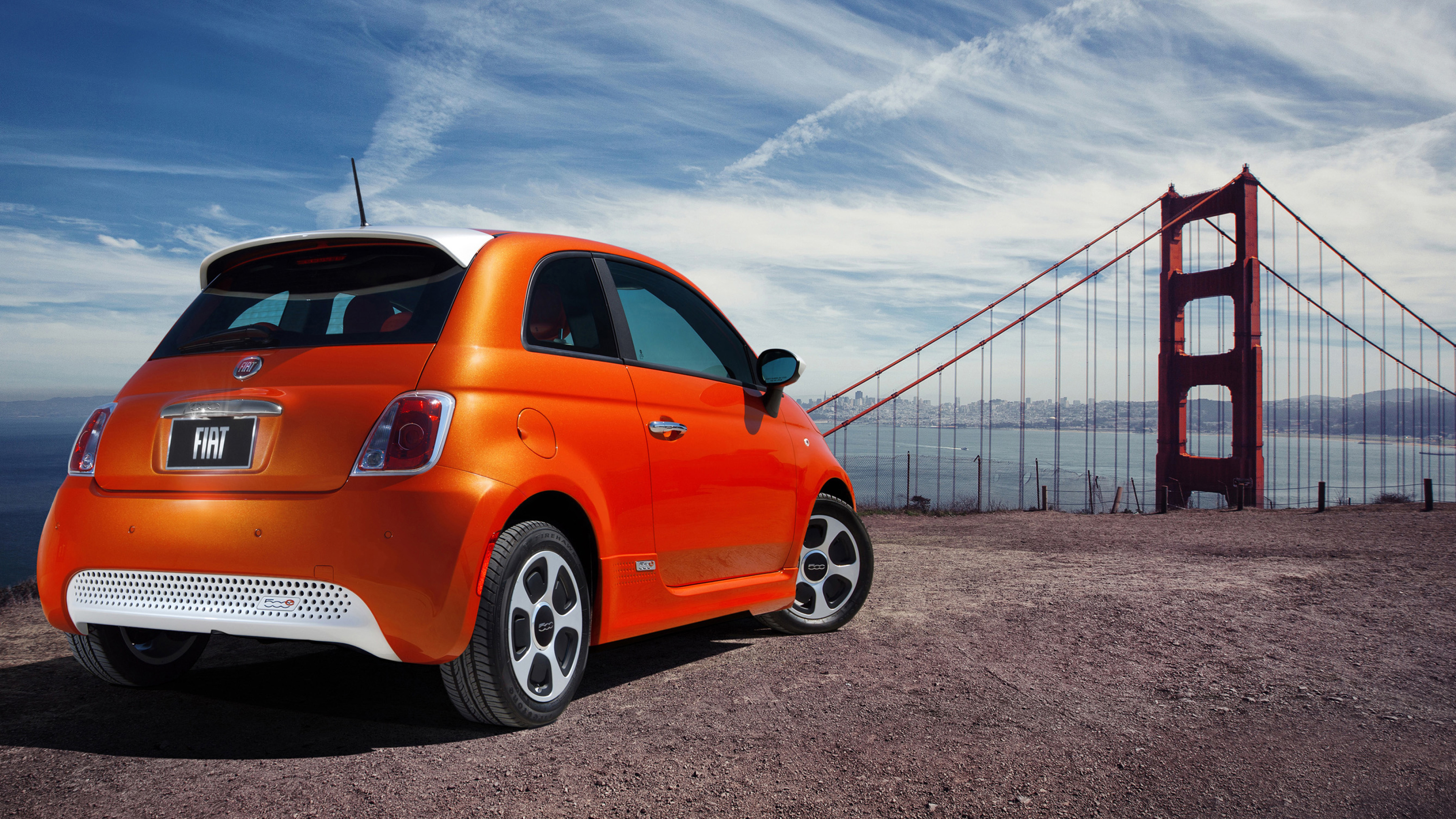 Golden Gate, Fiat 500E Wallpaper, 3840x2160 4K Desktop