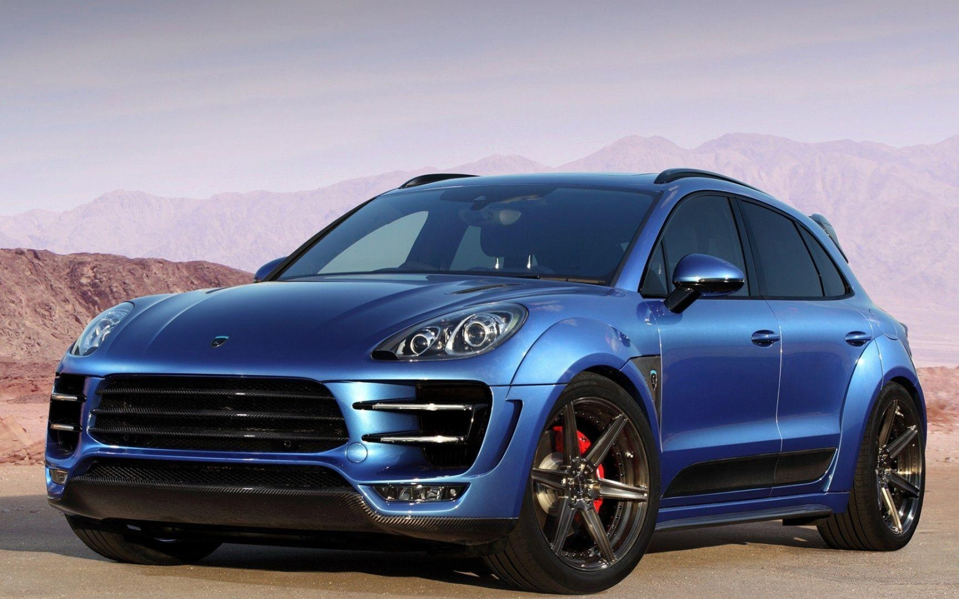 Porsche Macan, Sports car, Dynamic performance, Luxury SUV, 1920x1200 HD Desktop