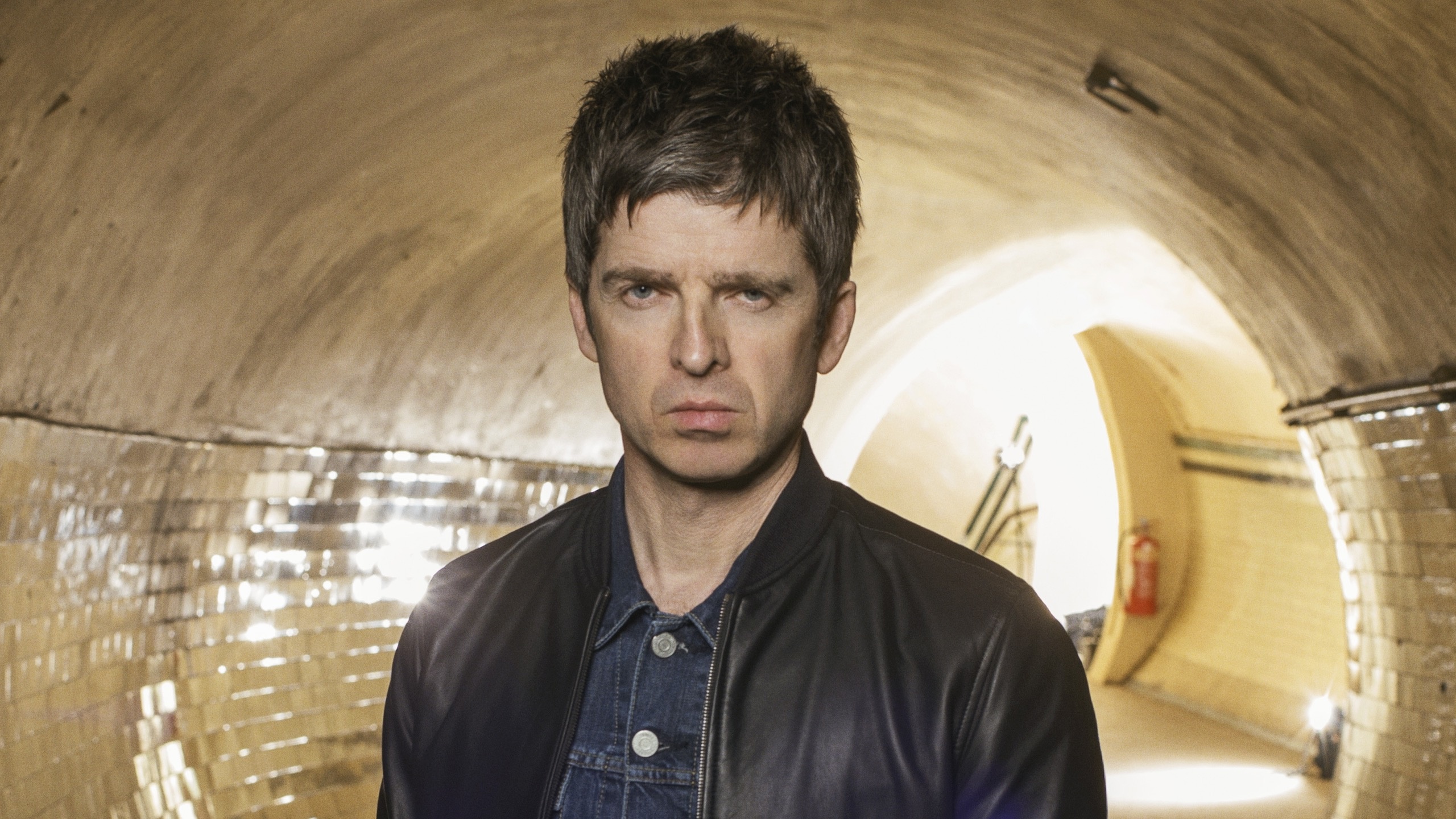 Noel Gallagher, Australia tour, Not giving in, Music feeds, 2560x1440 HD Desktop