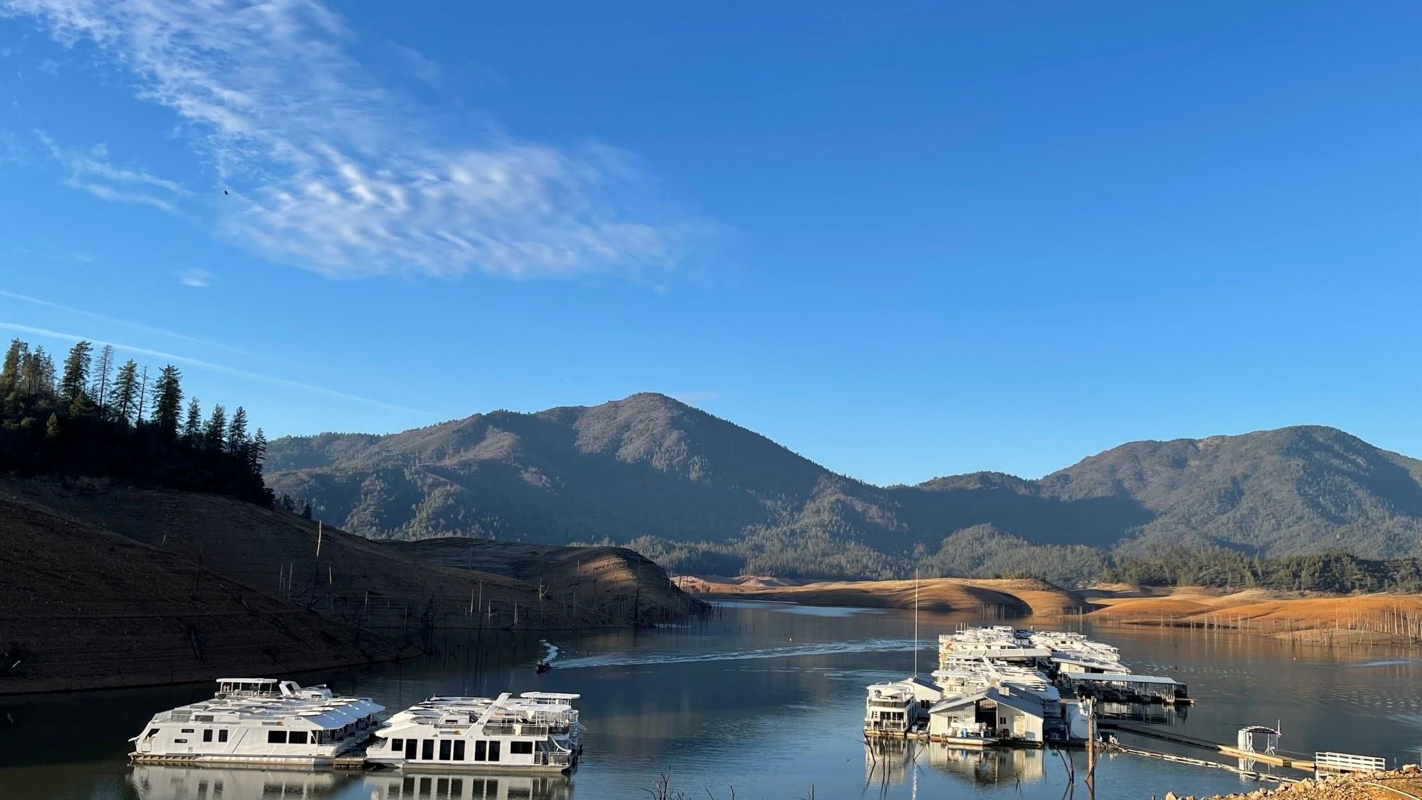 Shasta Lake, New year celebration, Luxury houseboat rentals, Memorable getaway, 2020x1140 HD Desktop