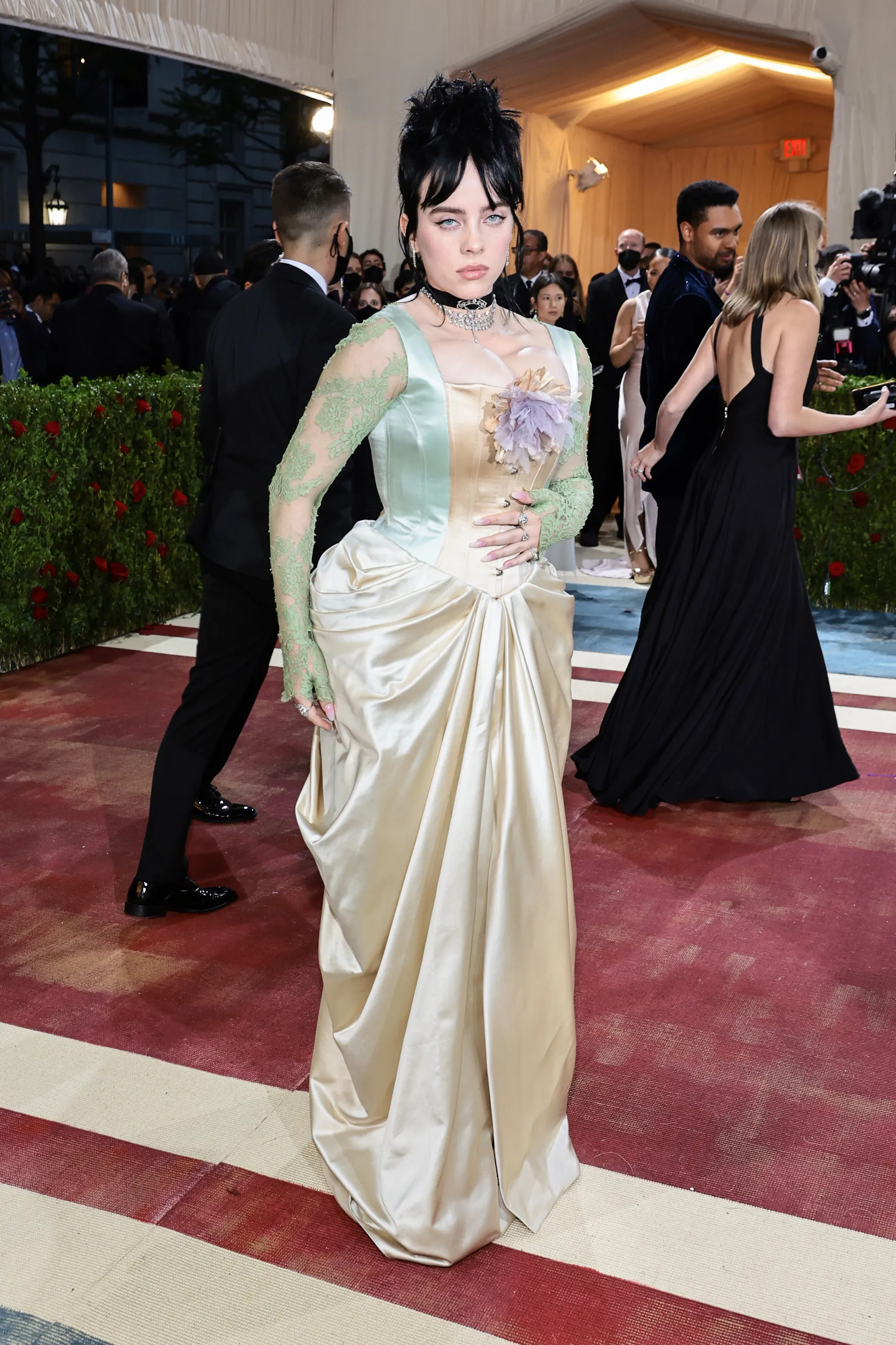 Met Gala 2022, Billie Eilish, Corset, Glamour, 1970x2950 HD Phone