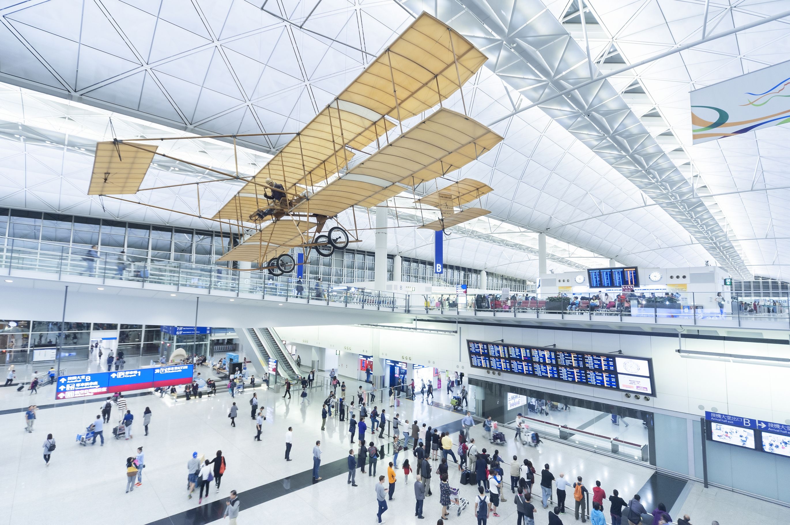 Hong Kong International Airport, Terminal aesthetics, Captivating wallpapers, Architectural marvel, 2750x1830 HD Desktop