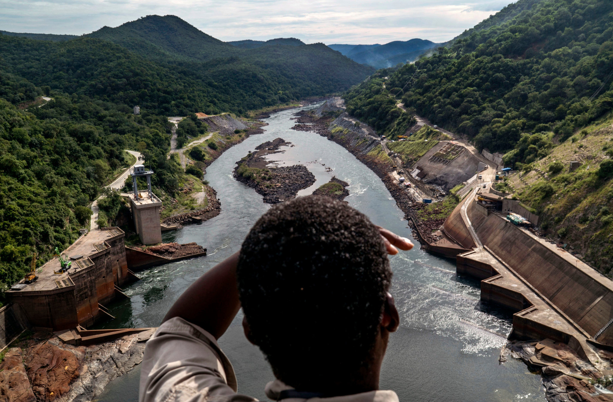 Climate change, Zambia, African success story, Environmental impact, 2050x1350 HD Desktop