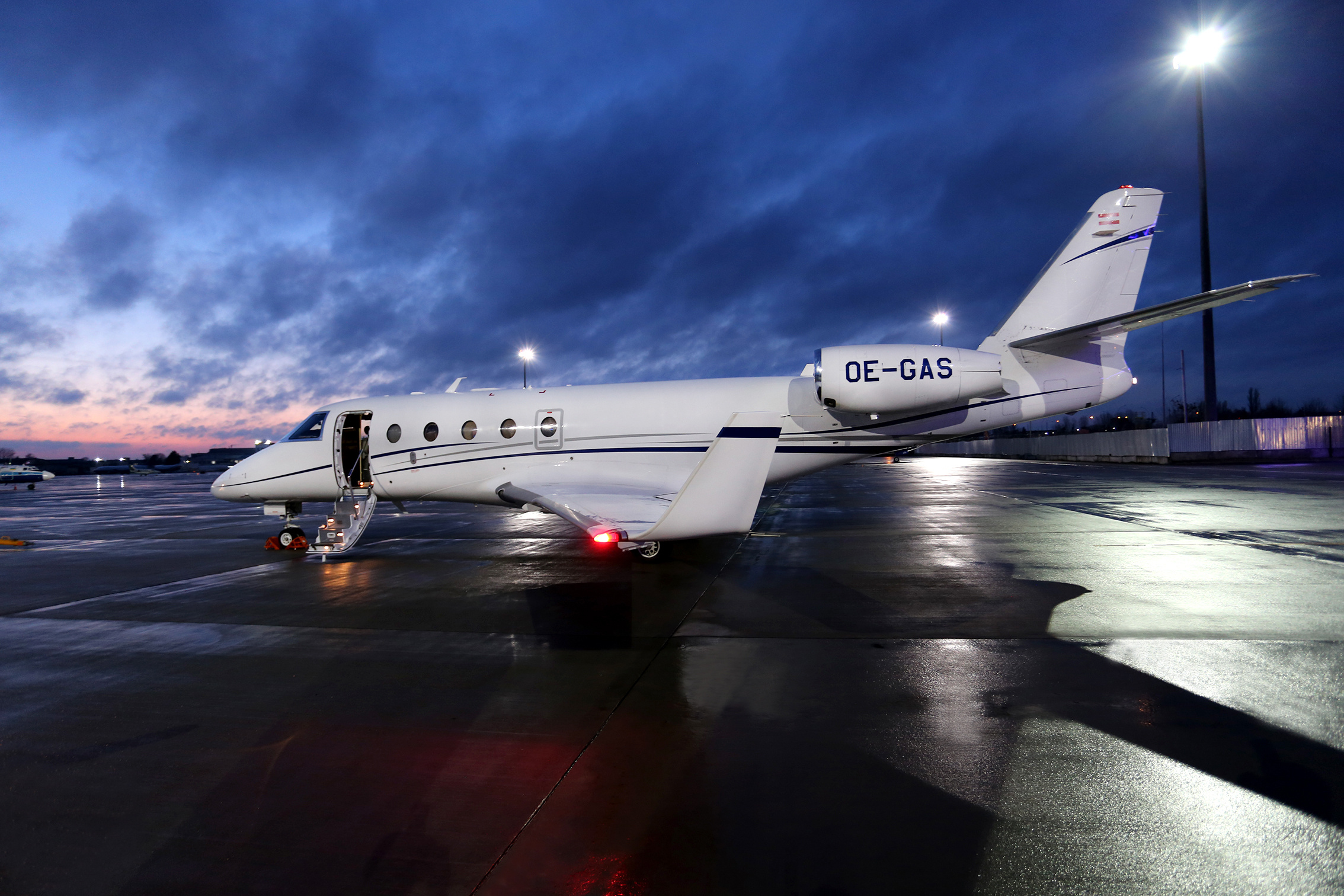 Gulfstream G150, JCFlights experience, Professional flight services, Jet travel, 2270x1520 HD Desktop