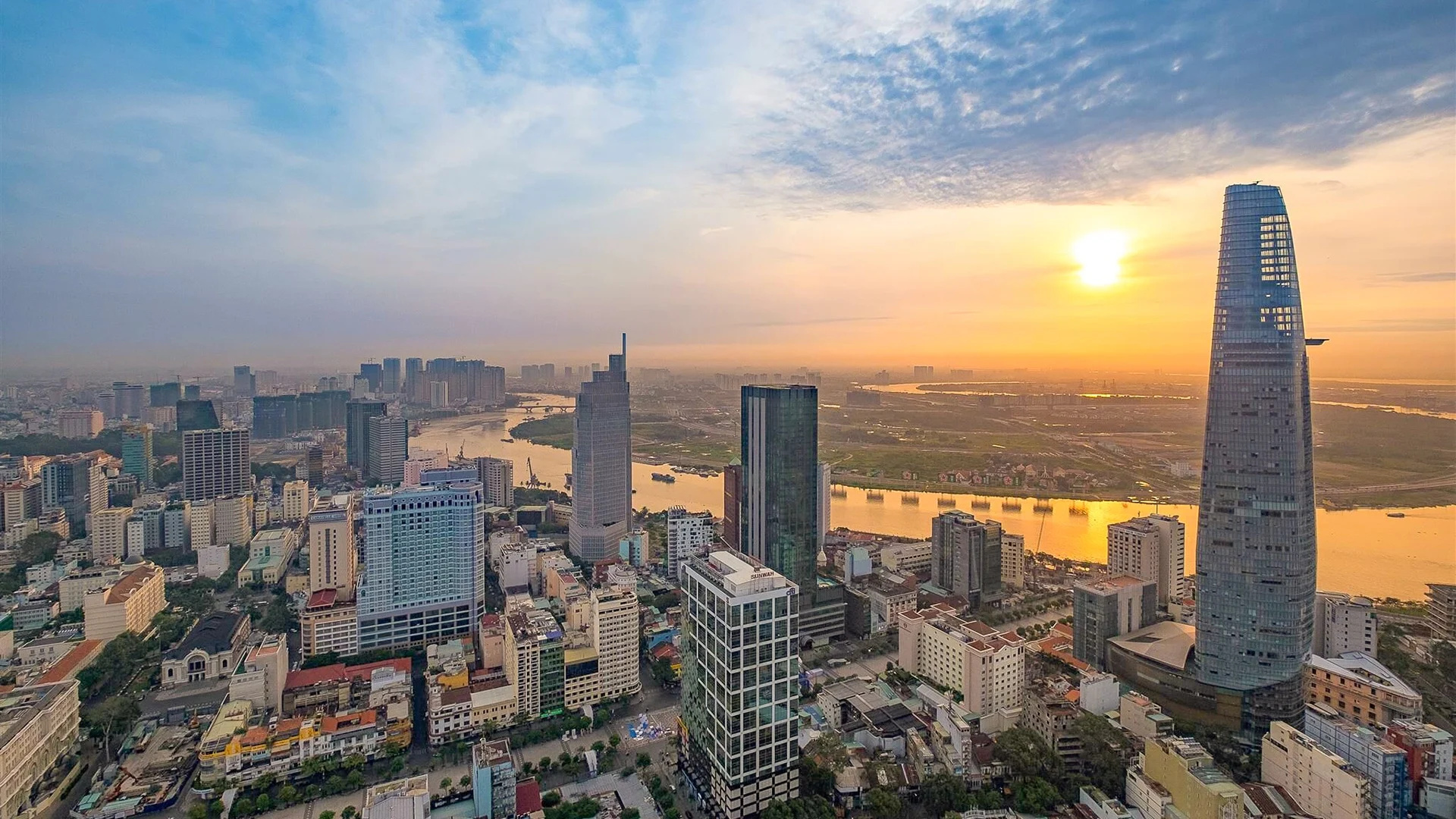 Reasons to visit, Ho Chi Minh City, Les Rives, Cultural immersion, 1920x1080 Full HD Desktop