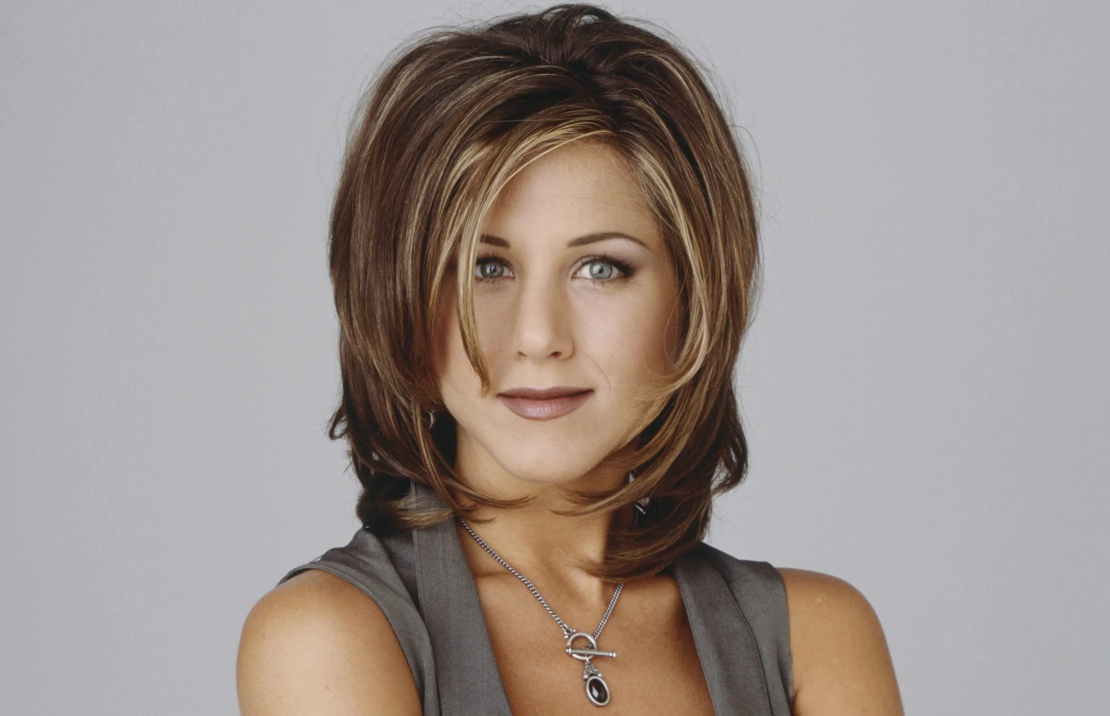 Rachel Green from Friends, Jennifer Aniston's struggle to escape Rachel's image, Metro News interview, 2220x1440 HD Desktop