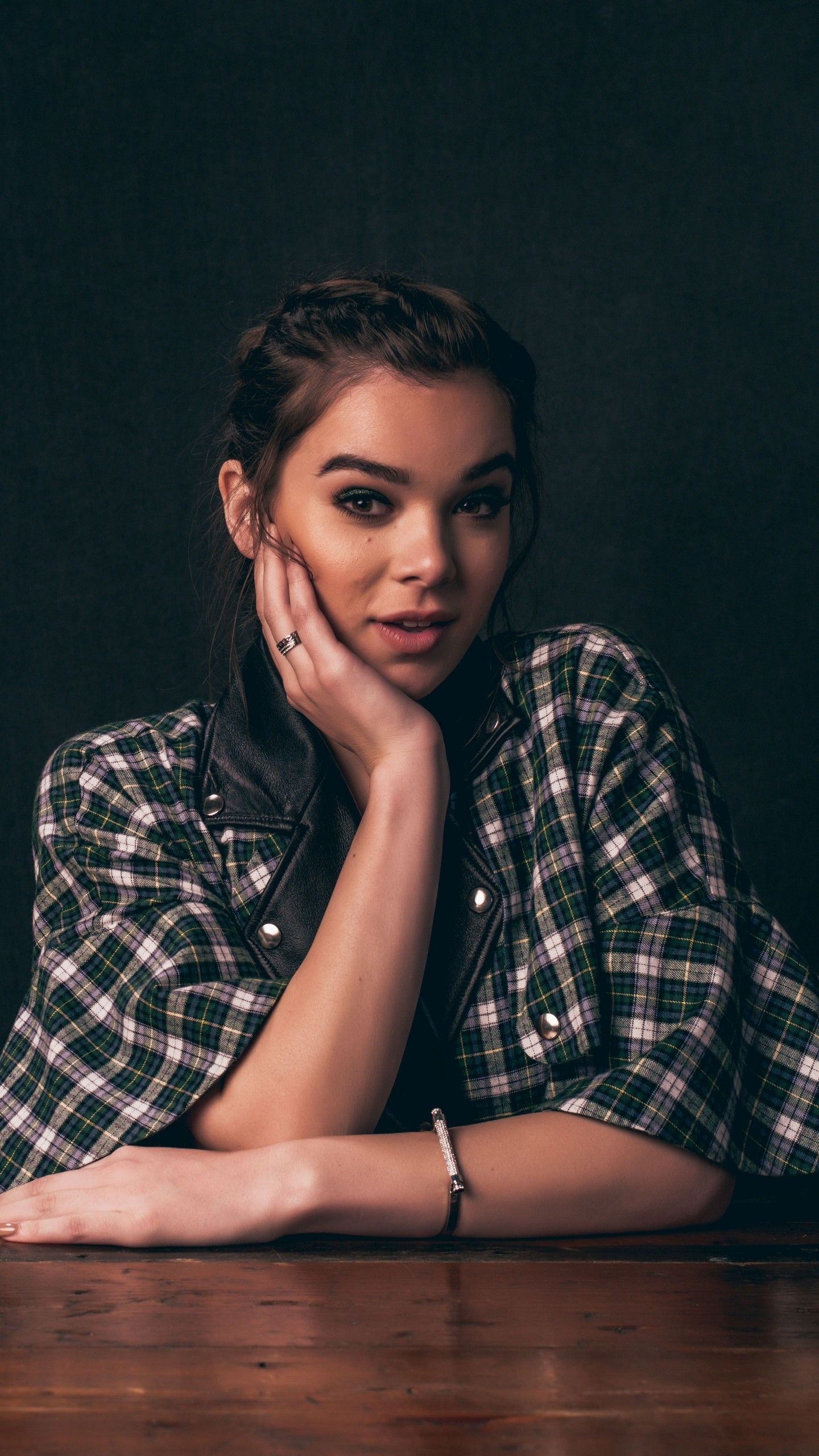 Hailee Steinfeld, Movies, Mobile wallpapers, Backgrounds, 1440x2560 HD Phone