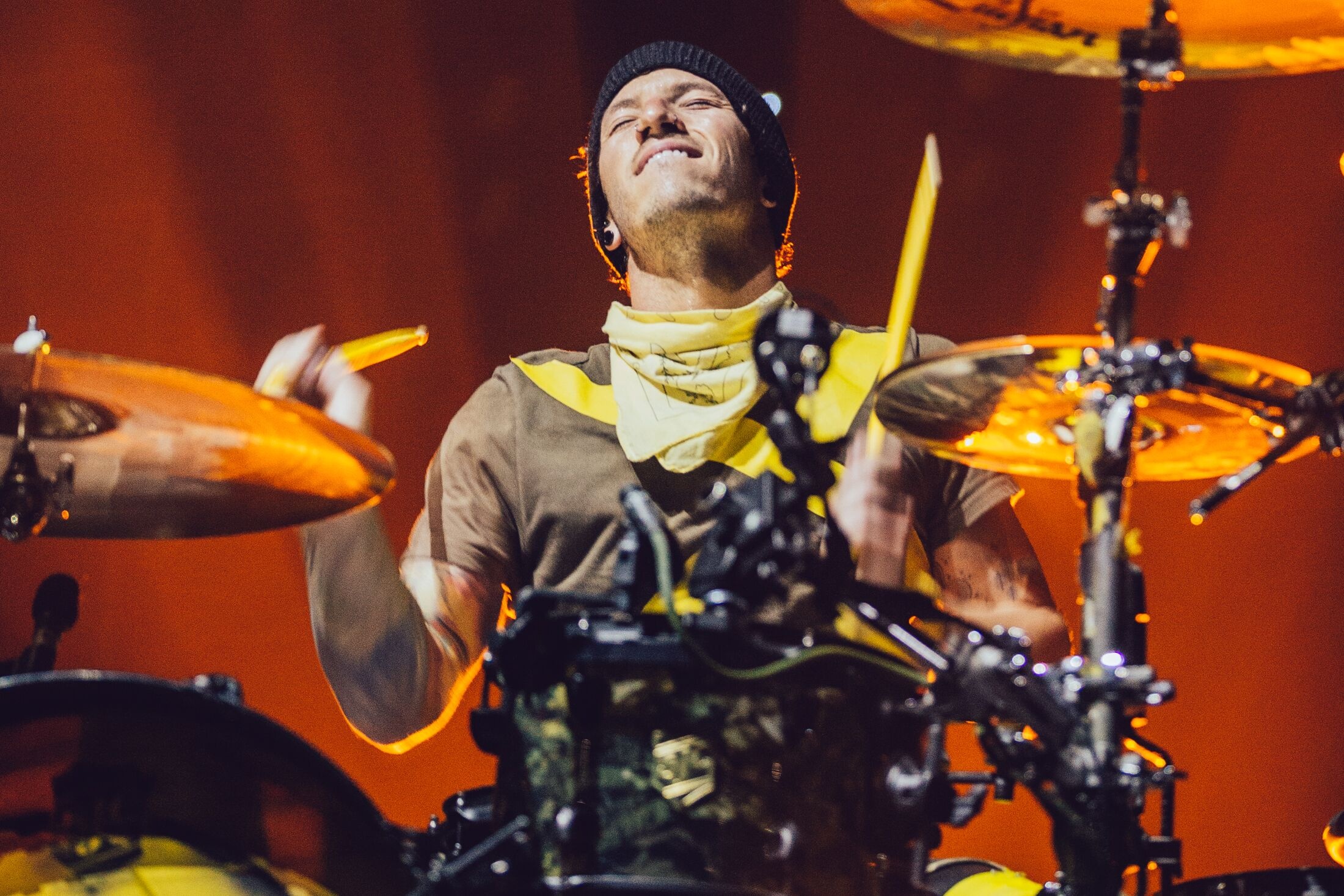 Josh Dun, Social experimentations, Twenty One Pilots, 2200x1470 HD Desktop