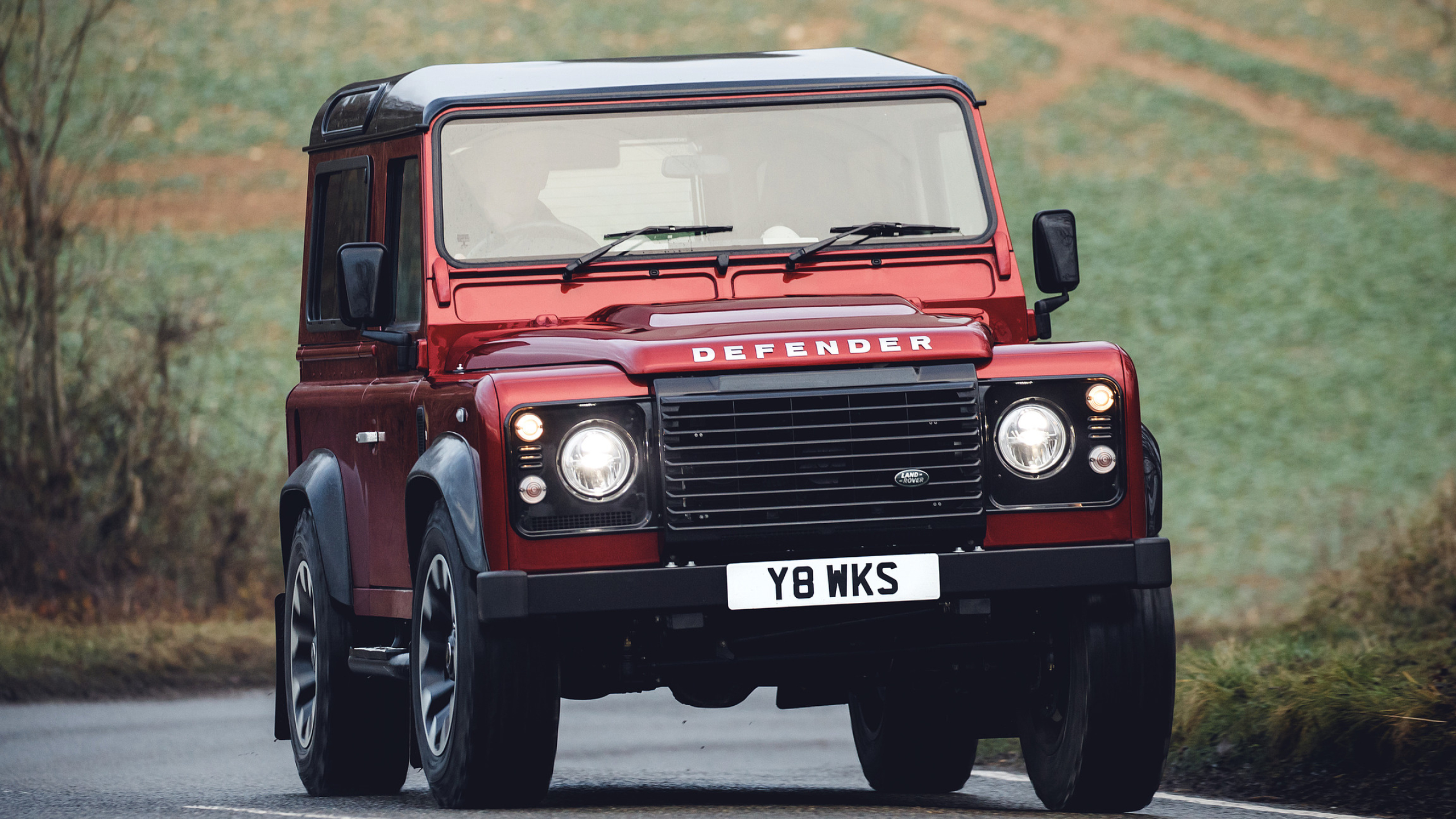 Two-door, Land Rover Defender Wallpaper, 2560x1440 HD Desktop