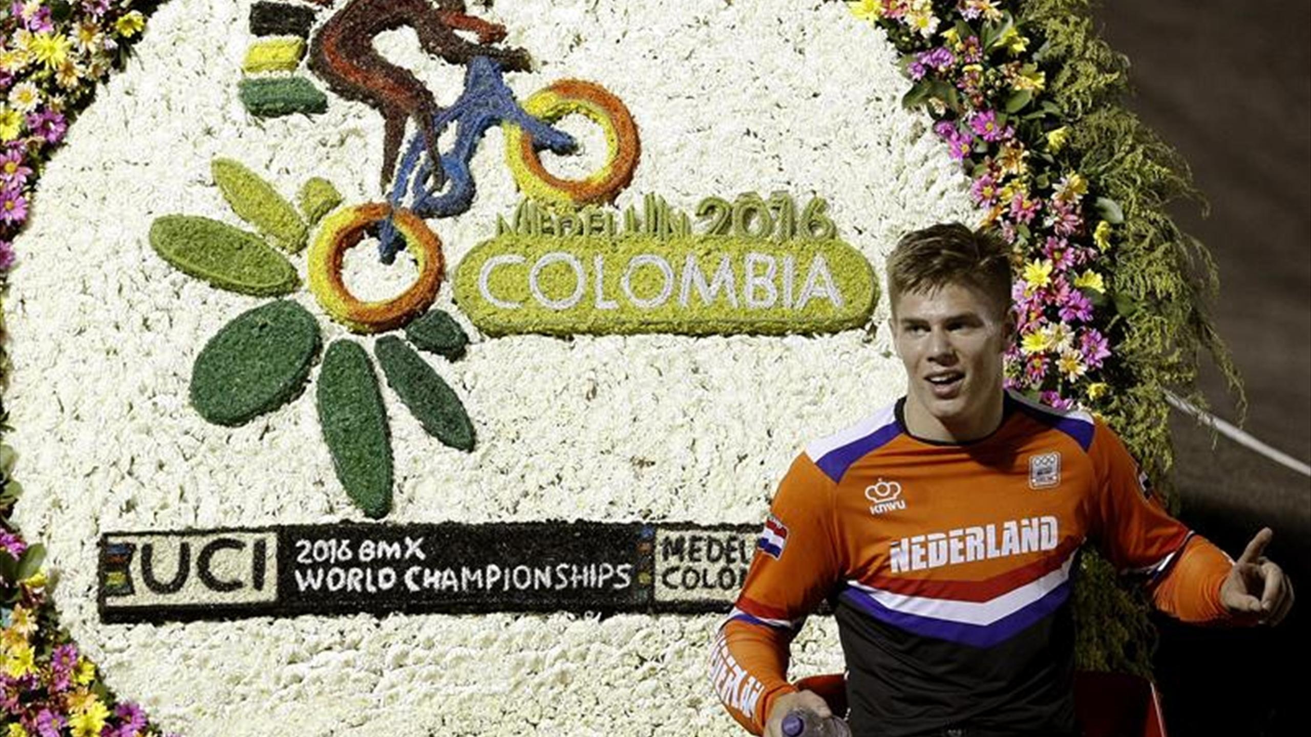 Niek Kimmann, BMX champion, Colombian victory, Thrilling race, 2560x1440 HD Desktop