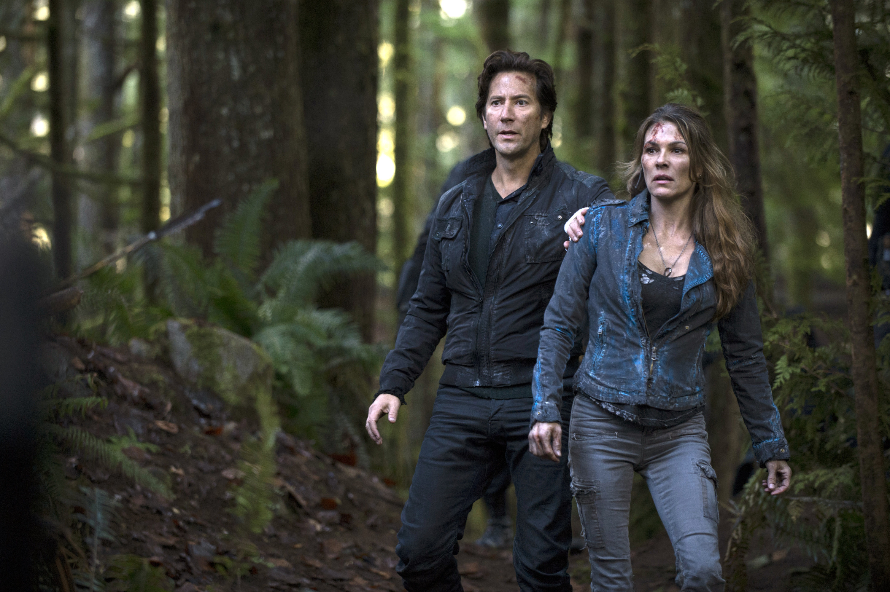 THE 100: Season 2, : The 48 Images \u0026 4 Min Season Sneak Peek | FilmBook 3000x2000