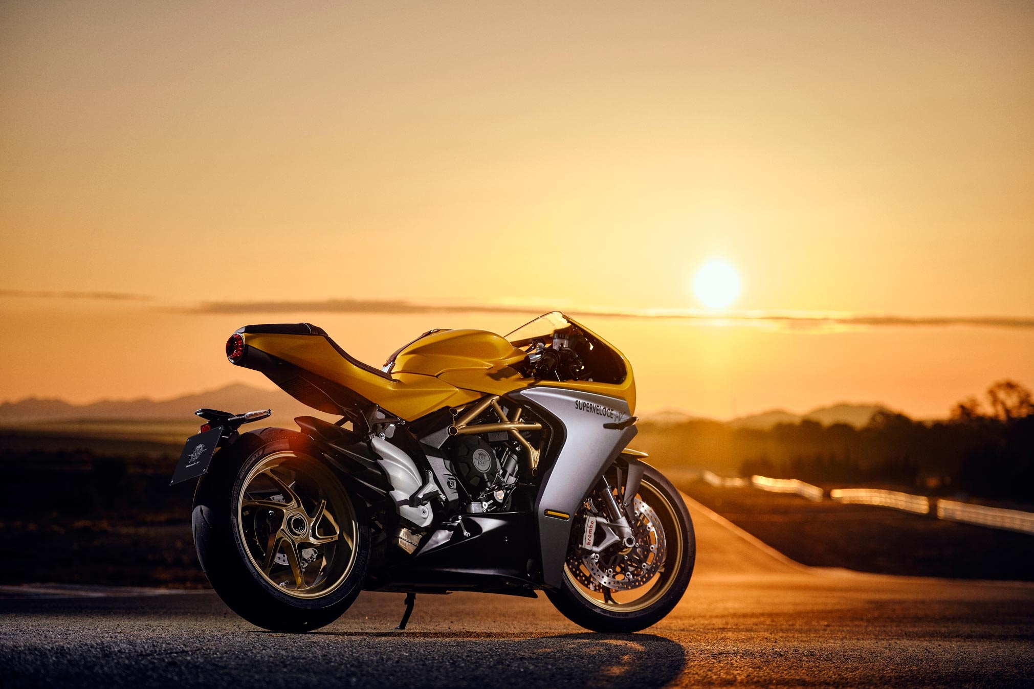 2021 Model, MV Agusta Superveloce Wallpaper, 2030x1350 HD Desktop