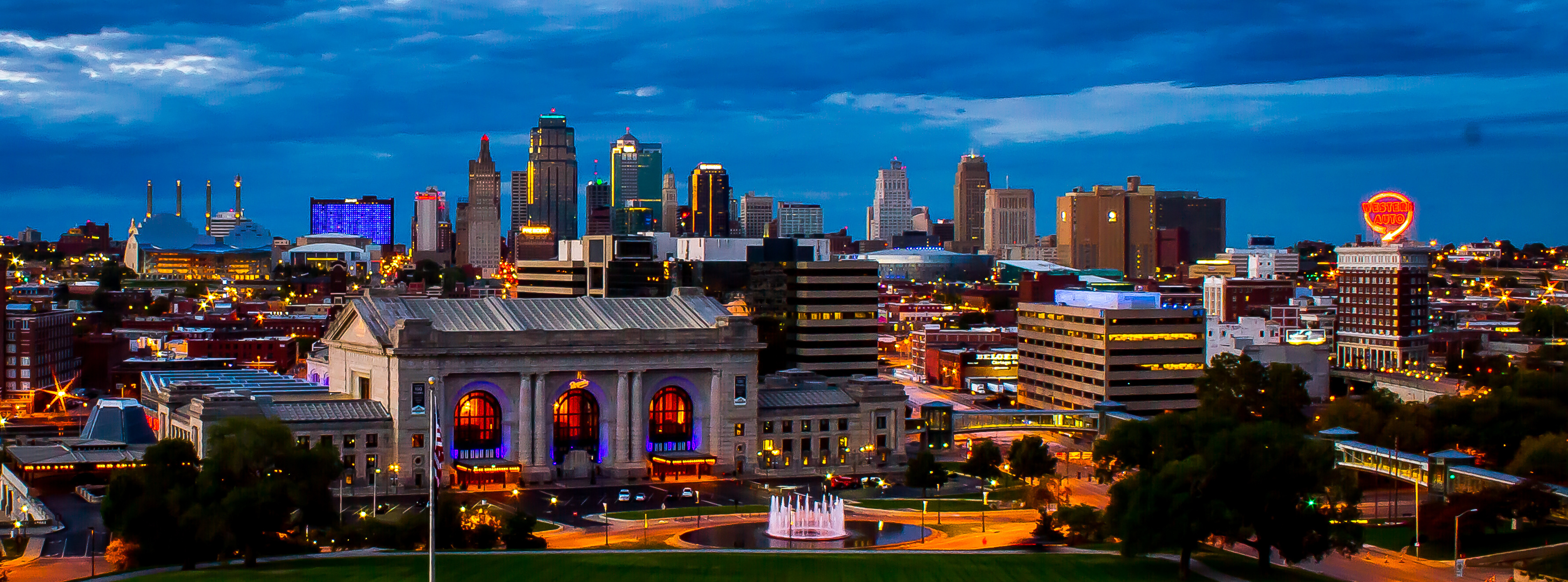 Kansas City, Made in the shade, MO, 3570x1330 Dual Screen Desktop