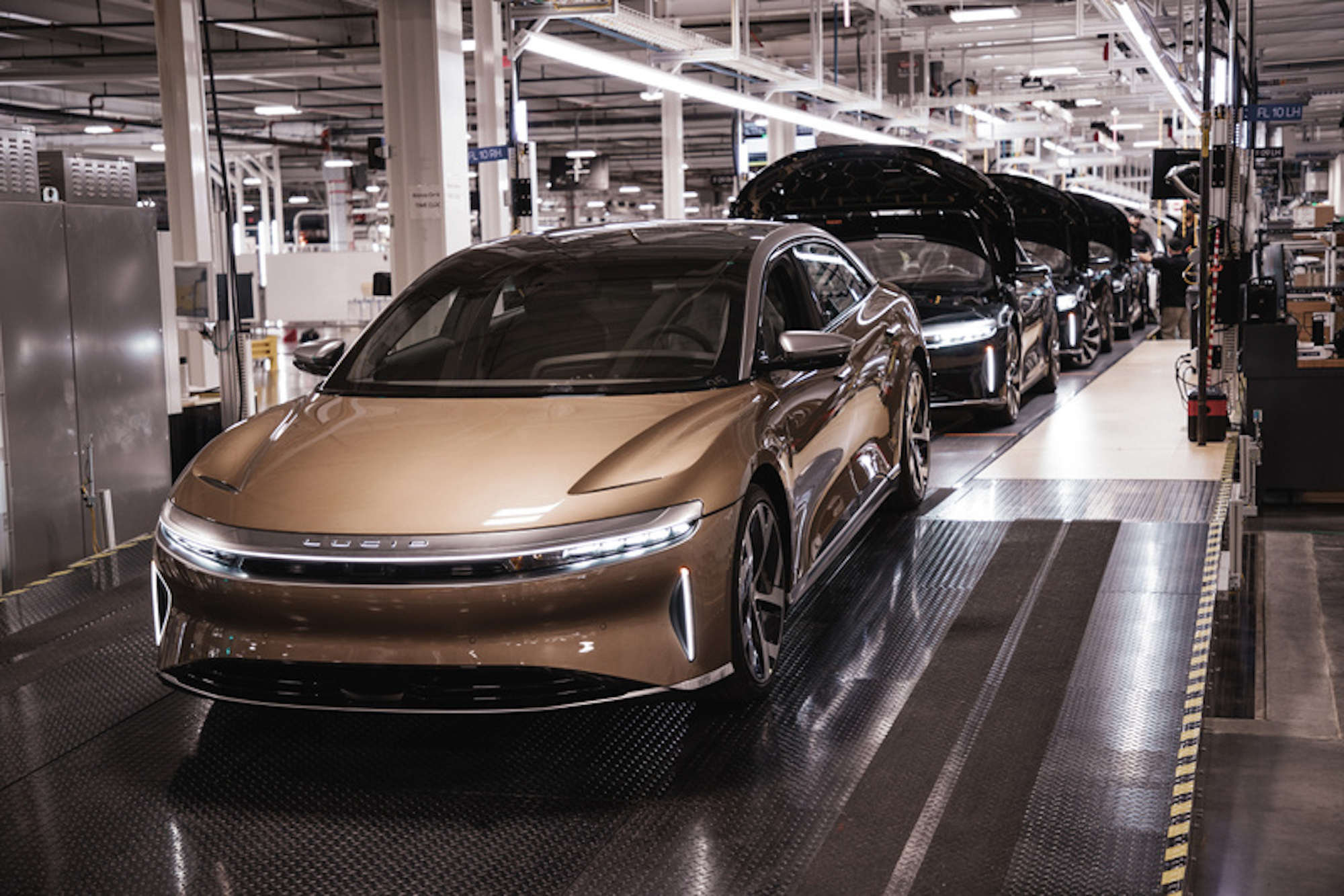 Lucid Motors Conveyor, Lucid Motors Wallpaper, 2000x1340 HD Desktop