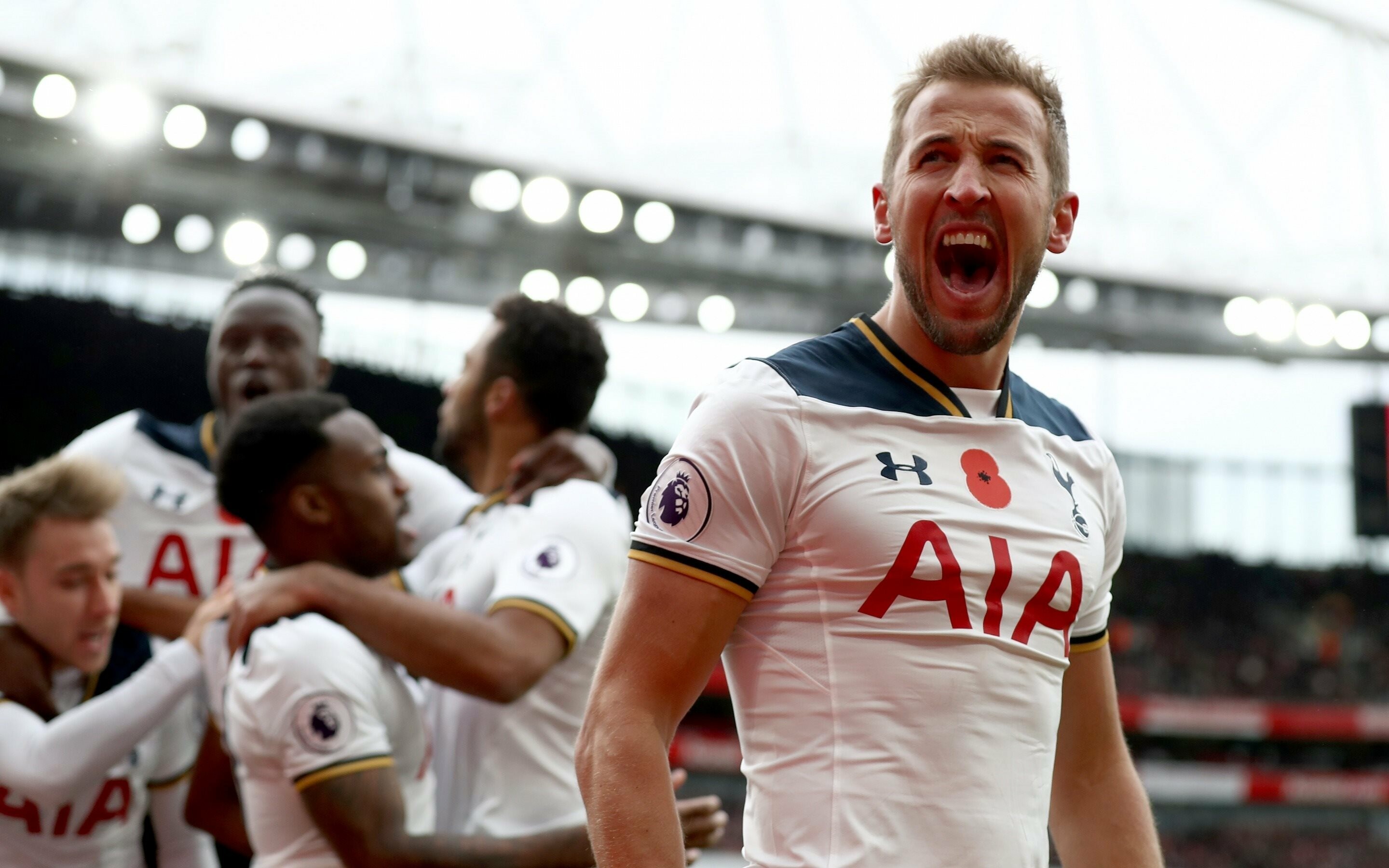 Harry Kane, Wallpaper HD, Tottenham Hotspur F. C, 2880x1800 HD Desktop