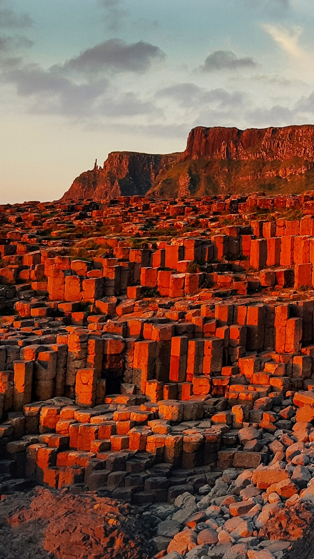 Basalt Columns, Giants Causeway, County Antrim, Northern Ireland, 1080x1920 Full HD Phone