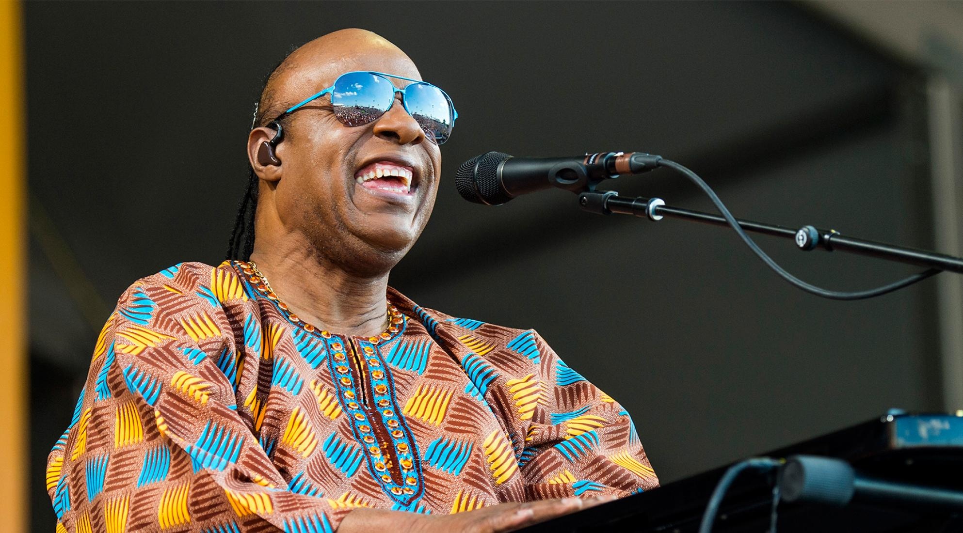 Stevie Wonder, BST festival, Hyde Park, 1990x1100 HD Desktop