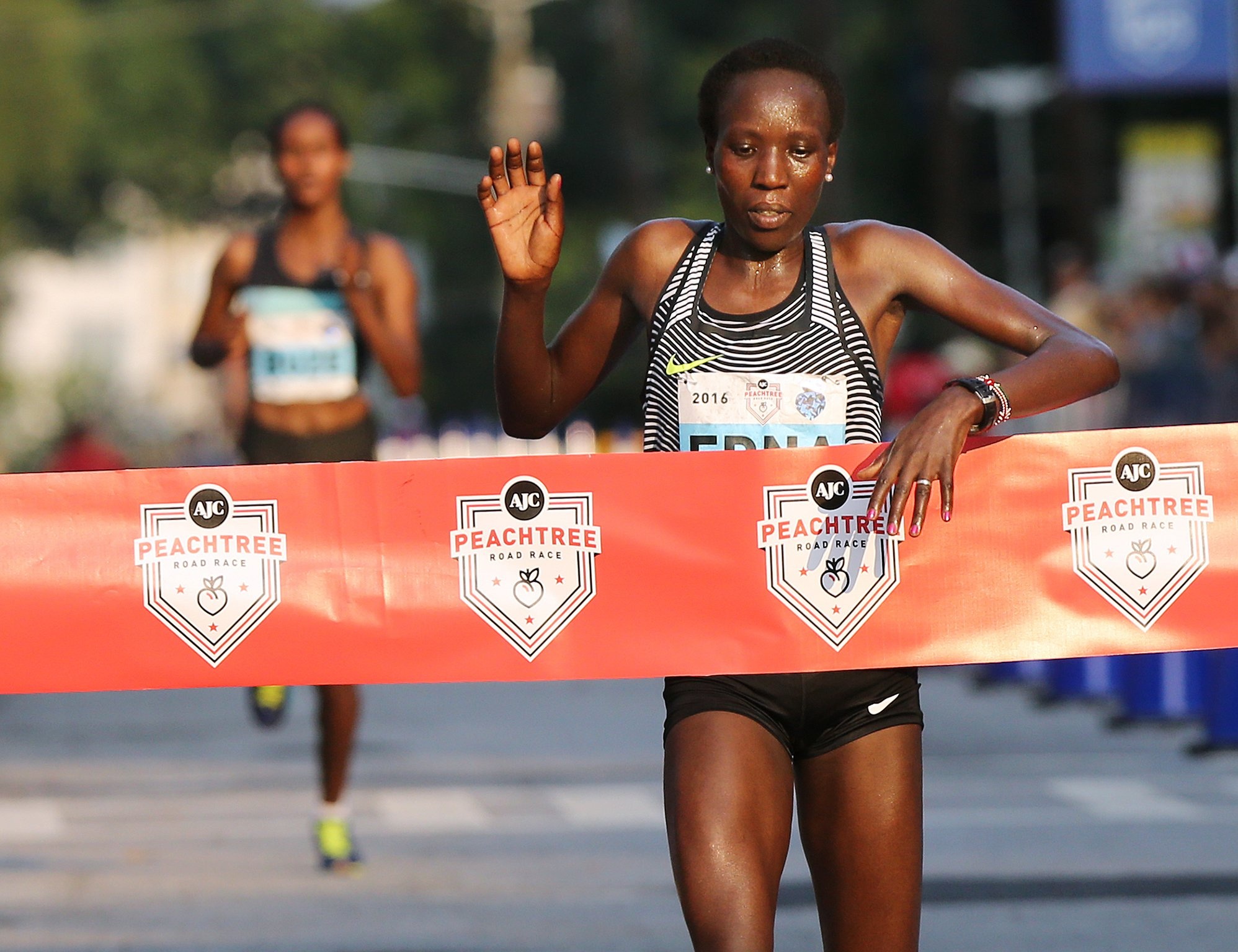 AJC Peachtree 2016, Edna Kiplagat Wallpaper, 2000x1540 HD Desktop