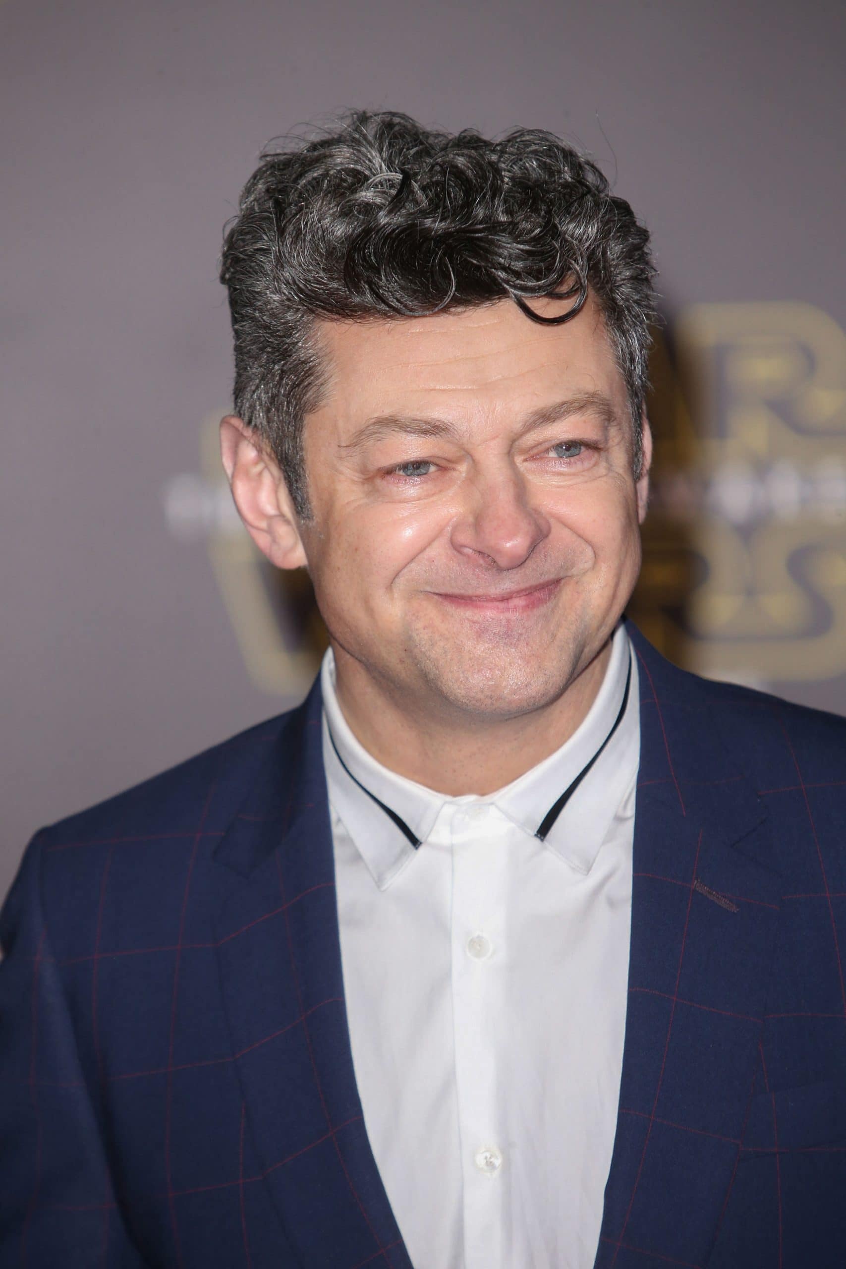 Andy Serkis, Lesemarathon Gollum, Reading marathon, 1710x2560 HD Phone