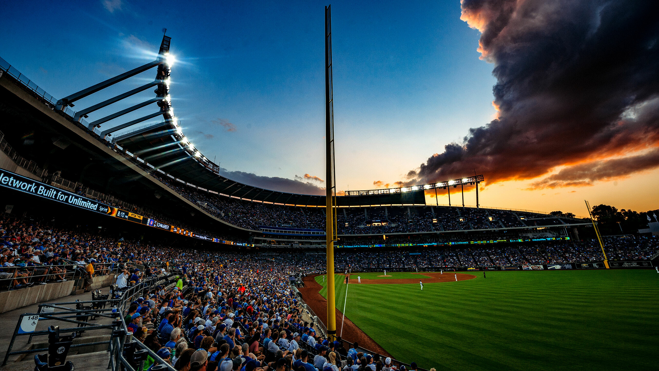 Kansas City Royals, Virtual backgrounds, Baseball fandom, Kansas City pride, 2570x1450 HD Desktop