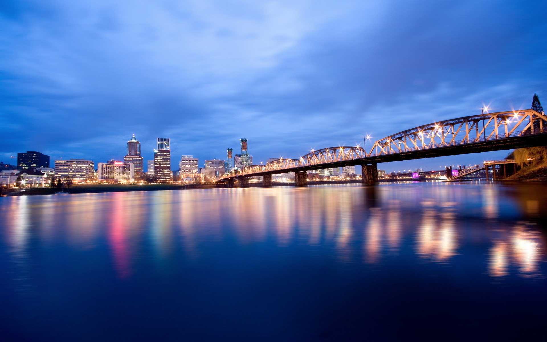 Portland Oregon skyline, Rivers, Night lights, Skyscrapers, 1920x1200 HD Desktop