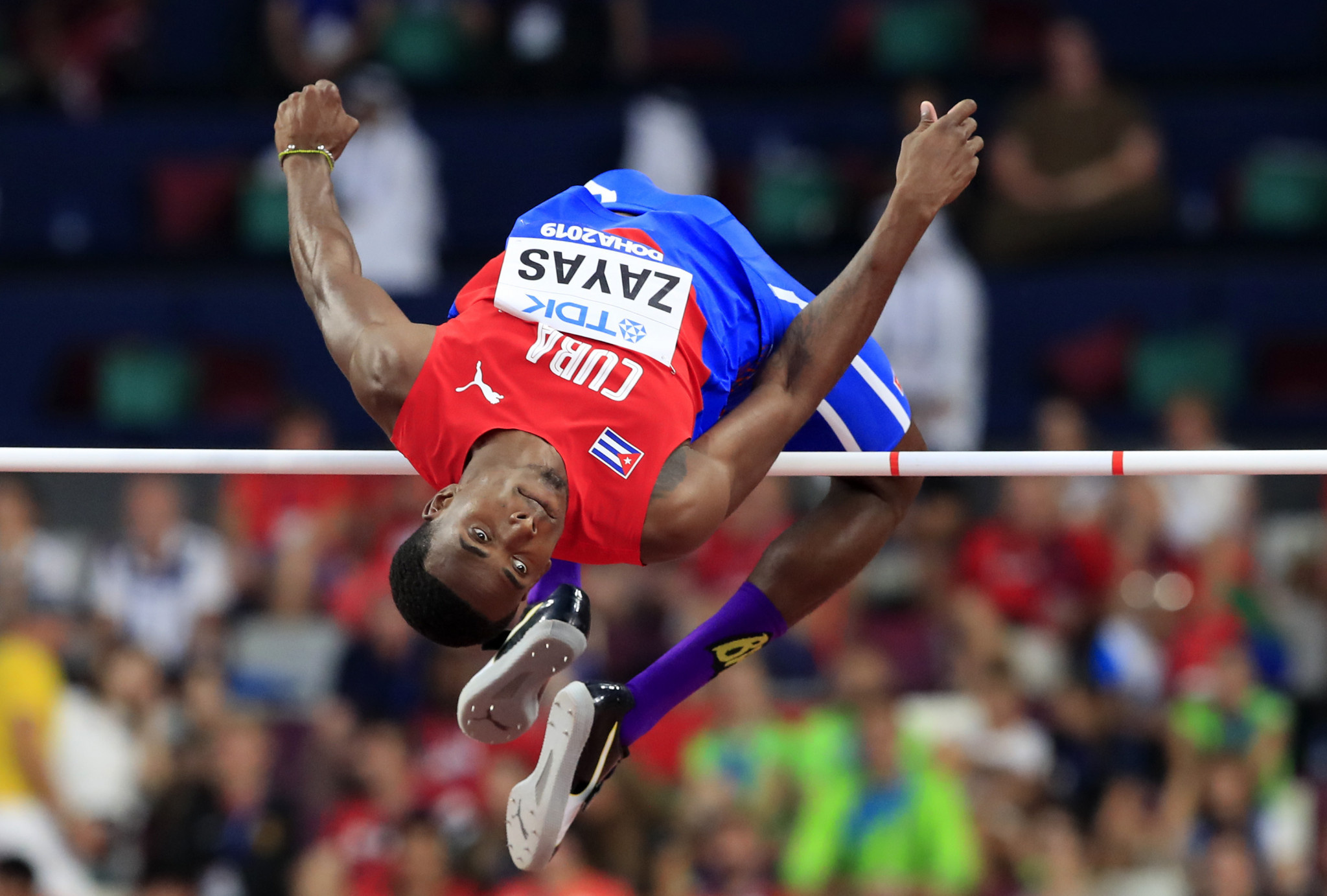 Luis Zayas, High Jump Wallpaper, 2050x1390 HD Desktop