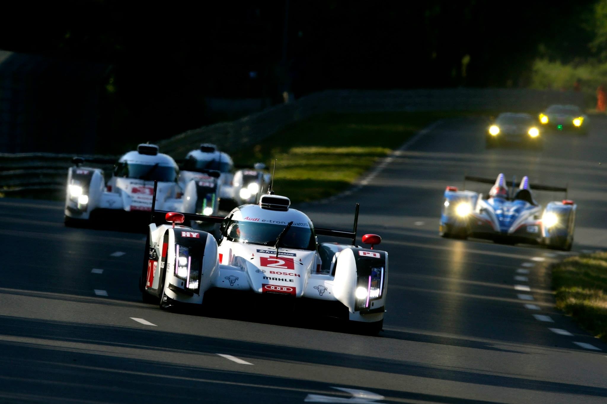 2014 race, Le Mans Wallpaper, 2050x1370 HD Desktop