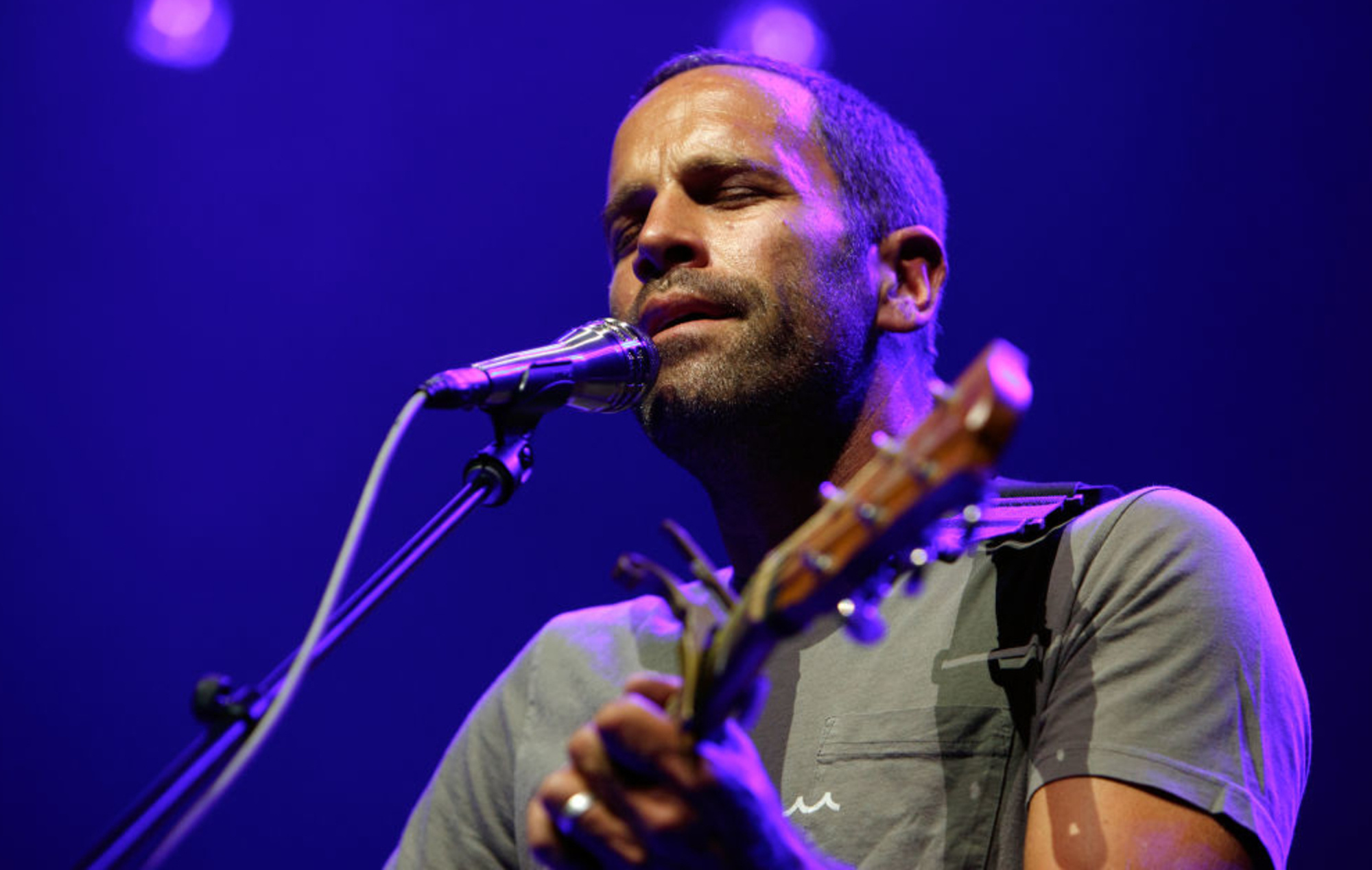 Jack Johnson, Singer-songwriter, New album, Meet the Moonlight, 2000x1270 HD Desktop