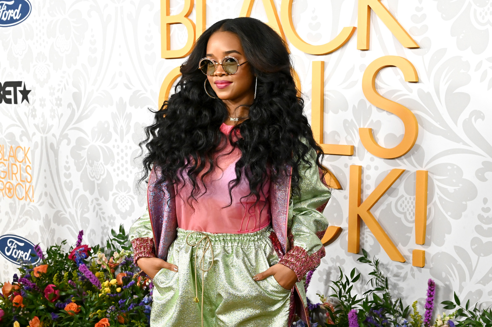 Black Girls Rock Awards 2019, H.E.R. Wallpaper, 2000x1340 HD Desktop