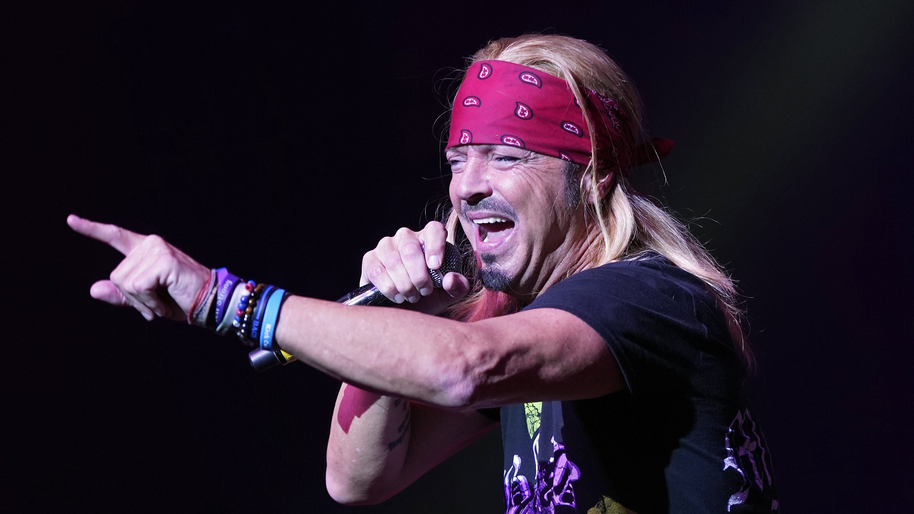 Bret Michaels concert, Midstate native pride, Hall of Fame induction, Hometown celebration, 3490x1960 HD Desktop