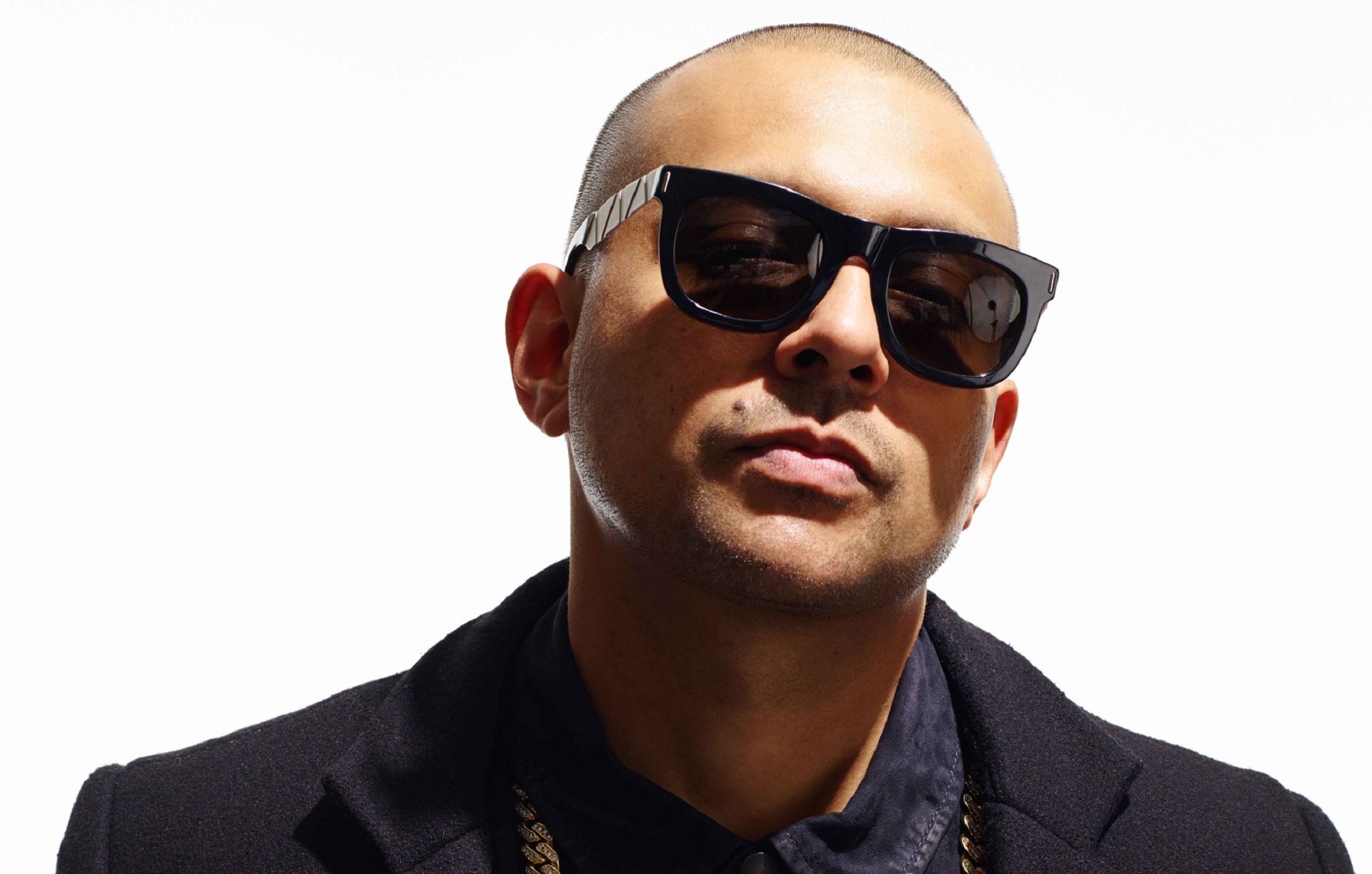 Sean Paul, Captivating wallpapers, Reggae vibes, Artistic appeal, 1920x1230 HD Desktop