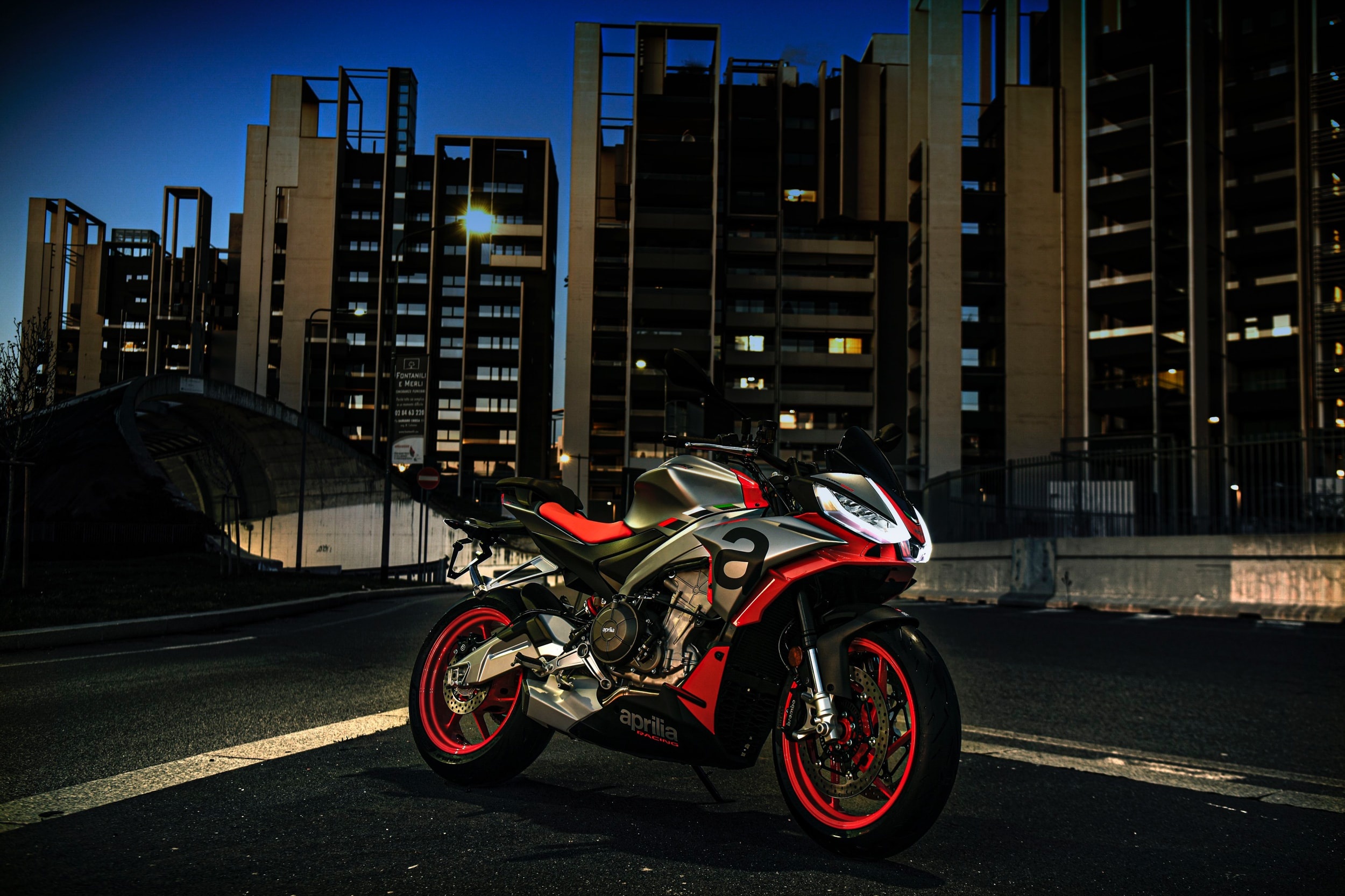 Aprilia Tuono 660, Optimum performance, Motorsports, Part 1, 2500x1670 HD Desktop