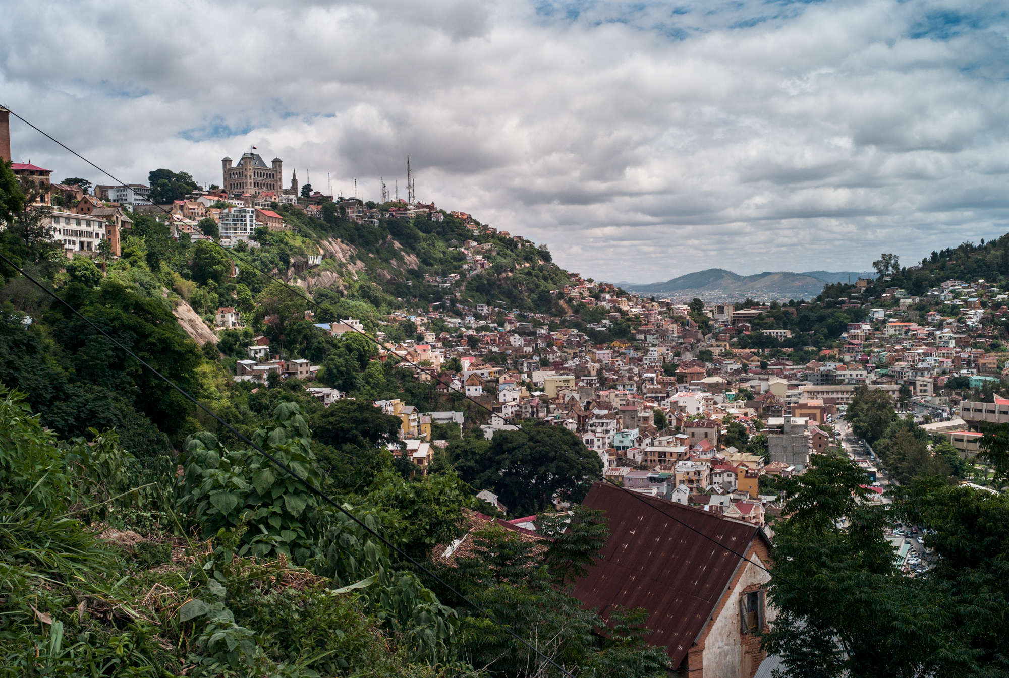 Antananarivo day itinerary, Madagascar highlights, Local recommendations, Memorable experiences, 2000x1350 HD Desktop