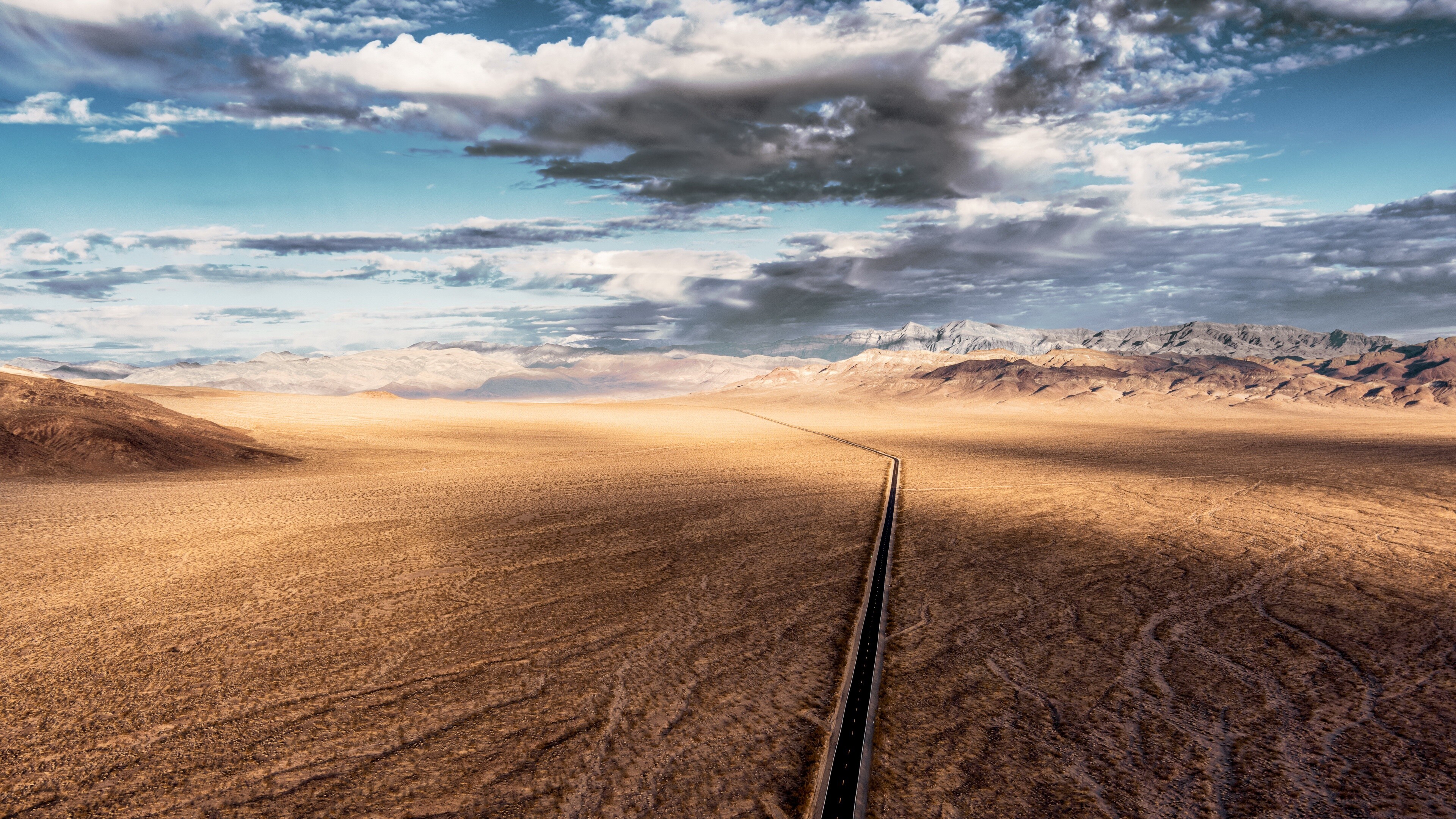 Desert Landscape, Vast emptiness, Silence of nature, Pristine beauty, 3840x2160 4K Desktop