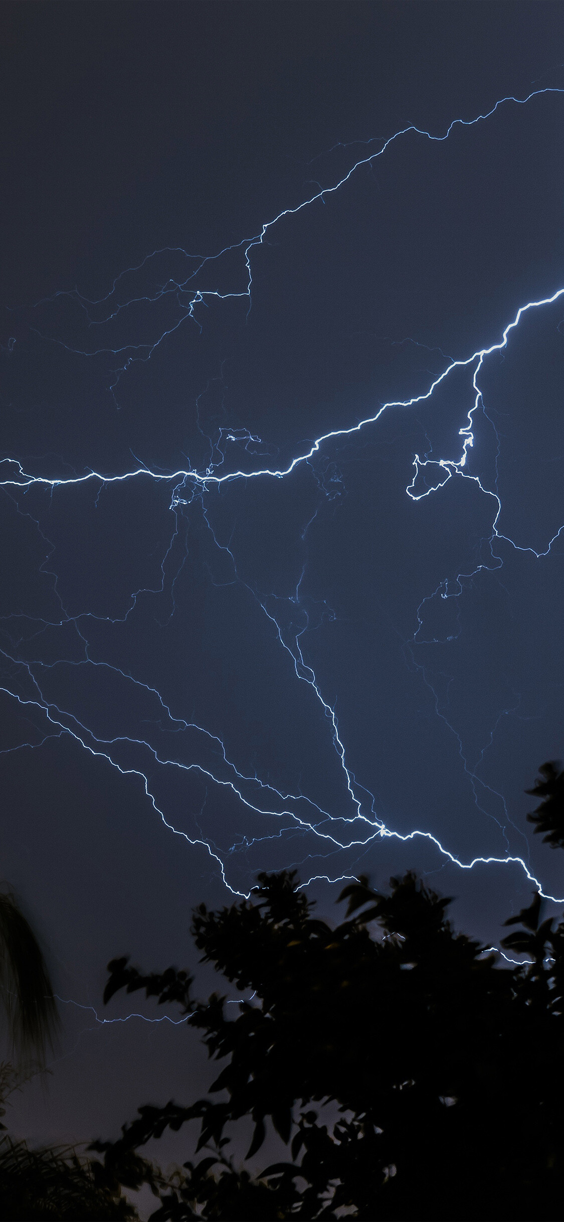 iPhone11 wallpaper, NJ83 thunder bolt, Sky night dark, Thunder, 1130x2440 HD Phone