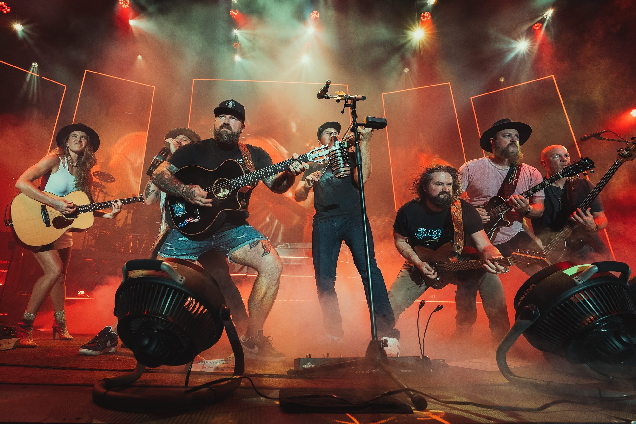 Zac Brown Band, Caroline Jones, Dailys show, 2640x1760 HD Desktop