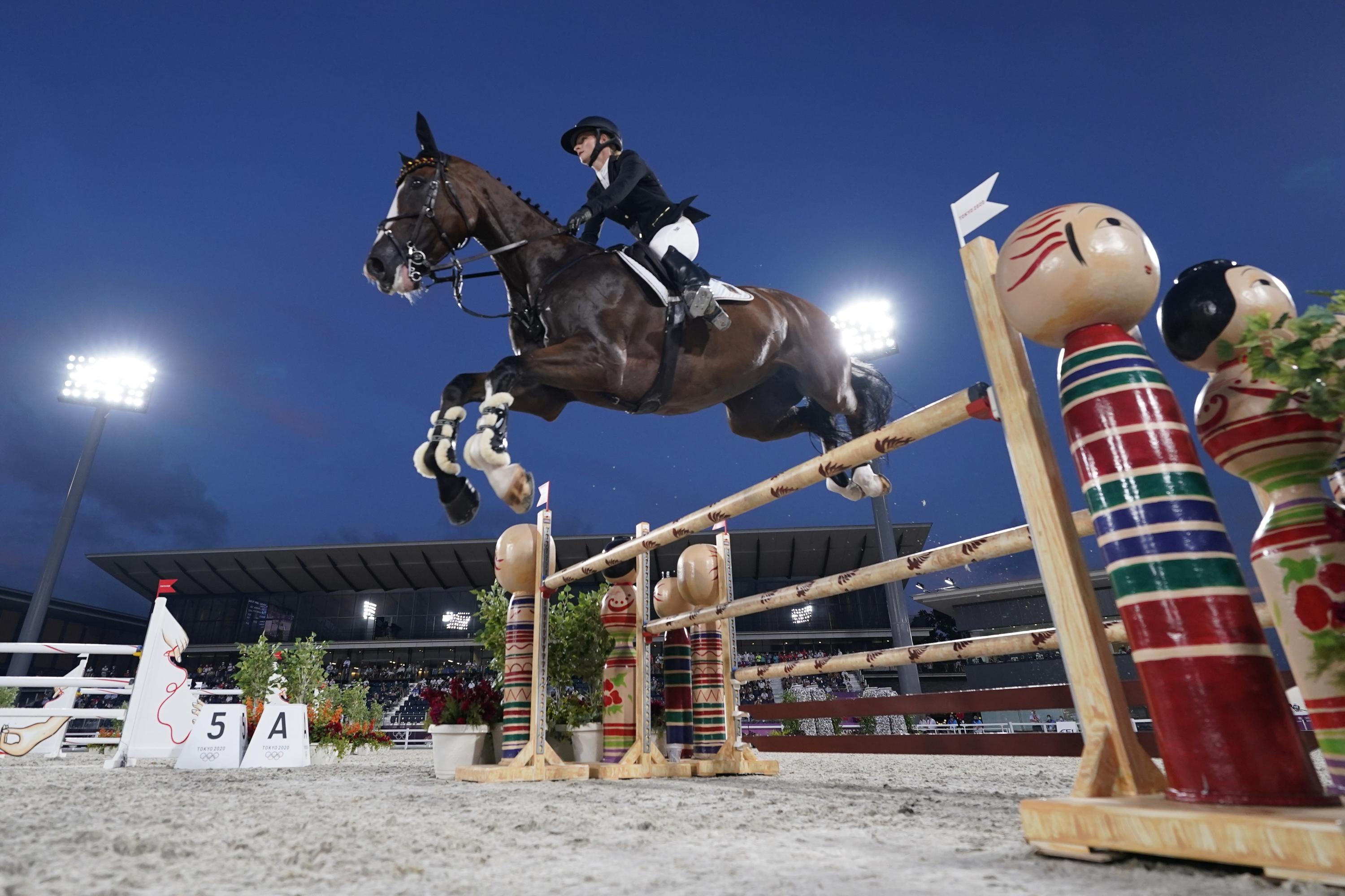 Julia Krajewski, Eventing Wallpaper, 3000x2000 HD Desktop