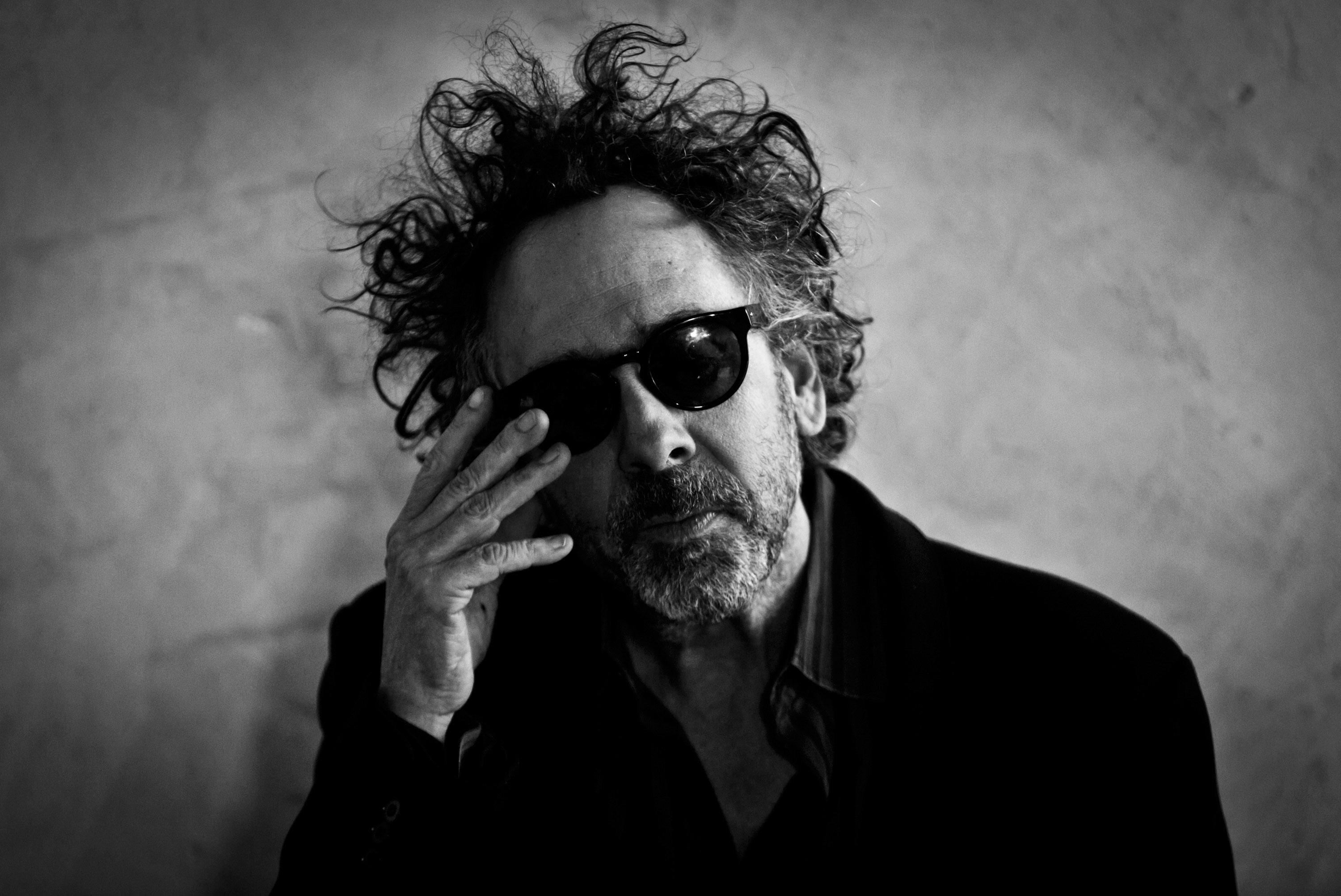 Tim Burton trivia, Director facts, Useless Daily, 3000x2010 HD Desktop