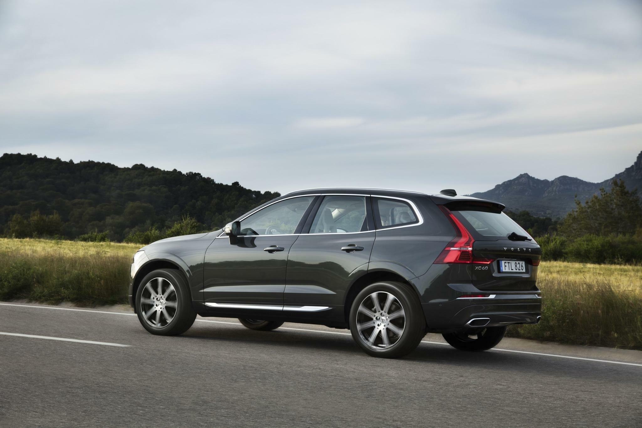 Volvo XC60, German review, Thor's hammer design, Impressive competitor, 2050x1370 HD Desktop