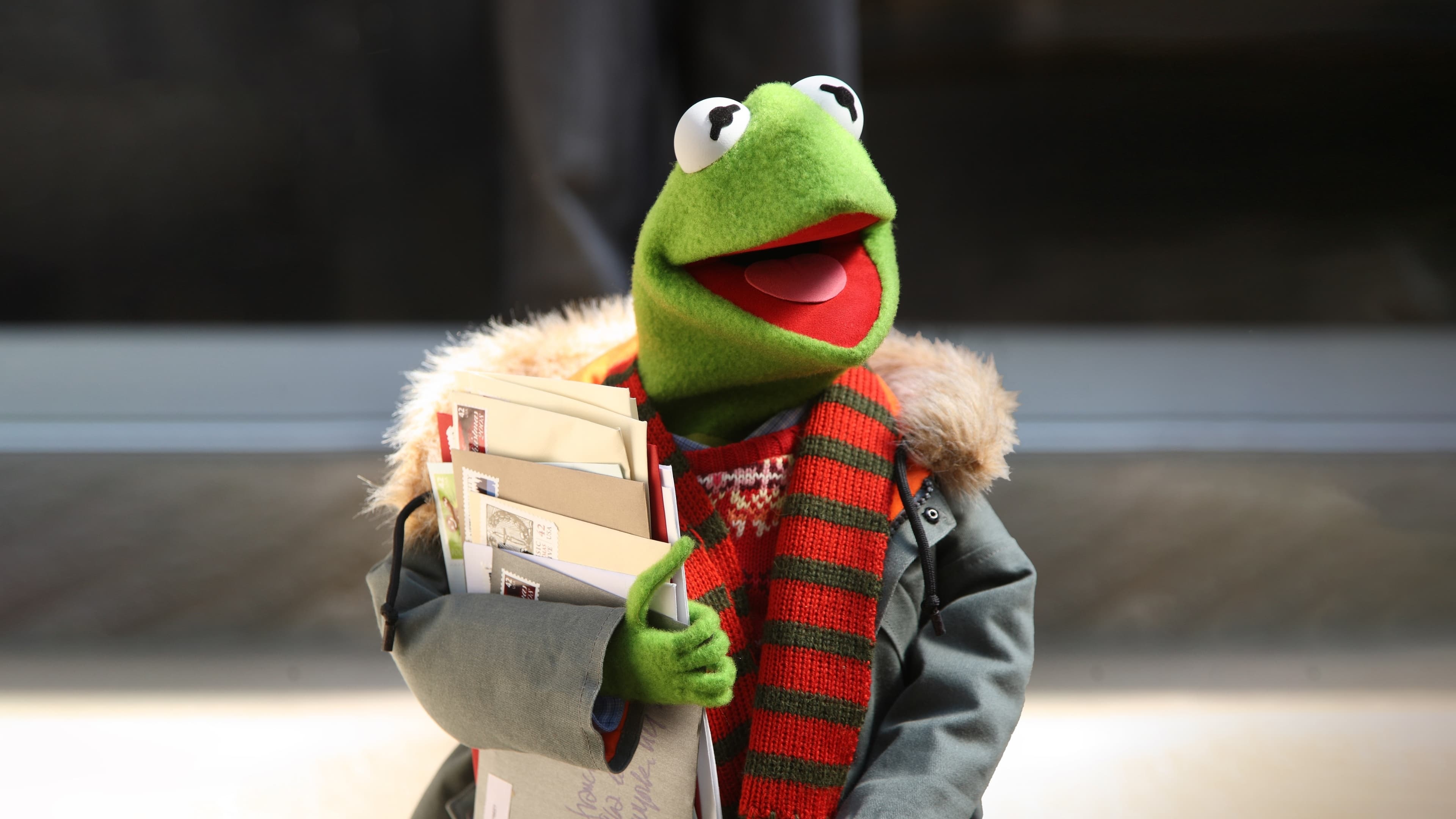 A Muppets Christmas: Letters to Santa, Kermit the Frog Wallpaper, 3840x2160 4K Desktop